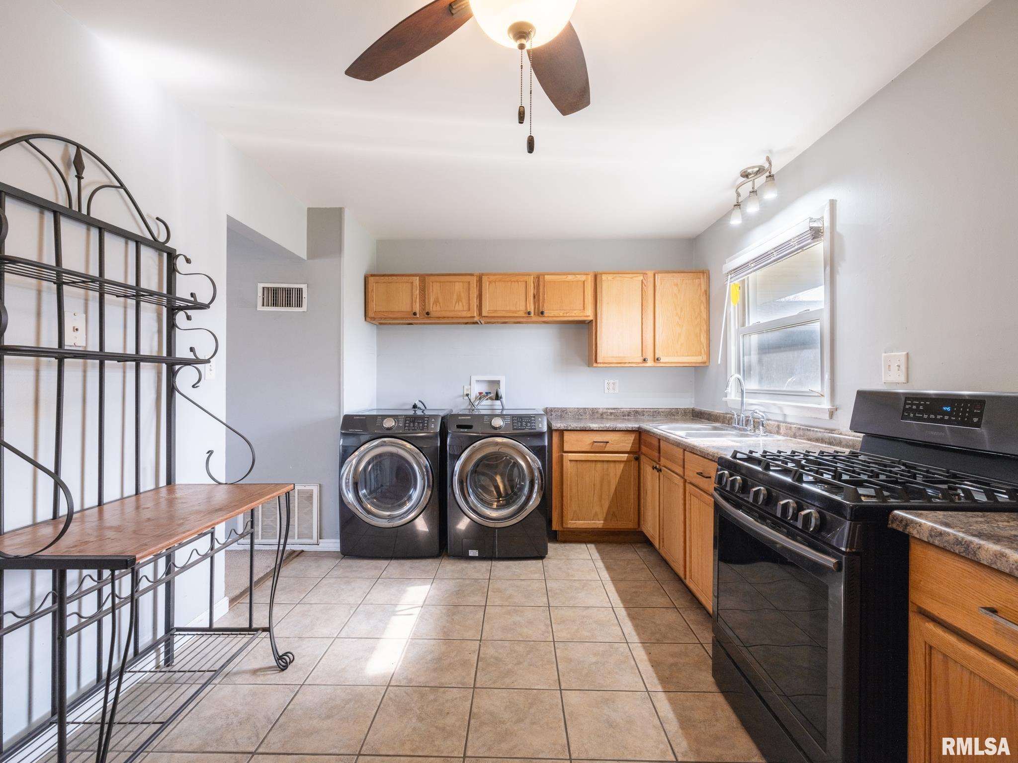 417 Fairlane Street, Pekin, Illinois image 11
