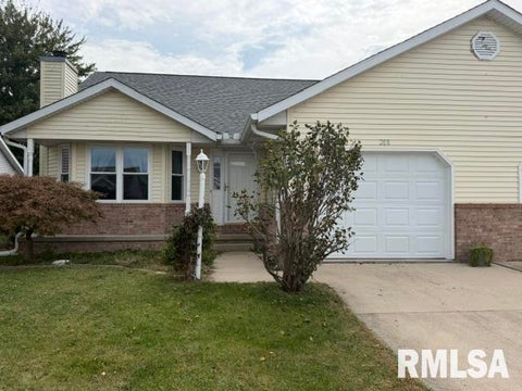 Condo For Sale - 208 Eagle Ridge Drive<br/> Sangamon County, Chatham, IL 62629