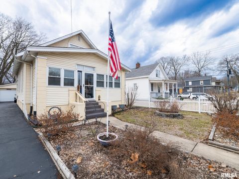 Homes For Sale - 1219 Sheridan Road<br/> Peoria County, Peoria, IL 61606