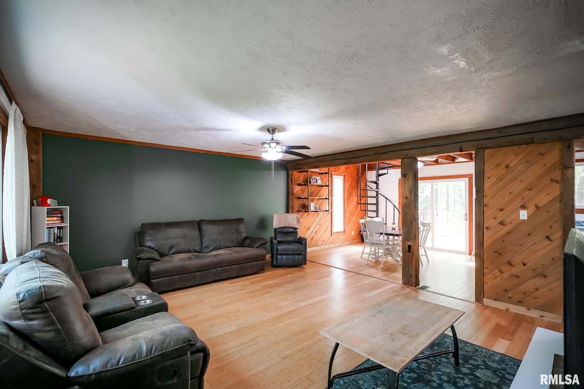 725 W Horseshoe Trail, Edelstein, Illinois image 5