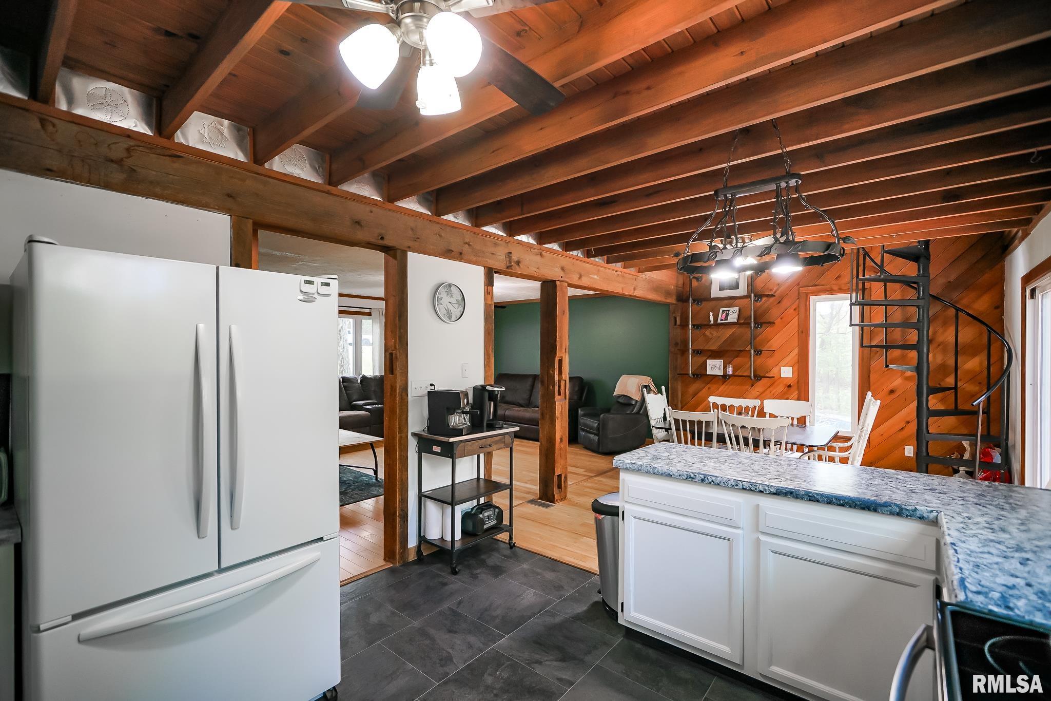 725 W Horseshoe Trail, Edelstein, Illinois image 16