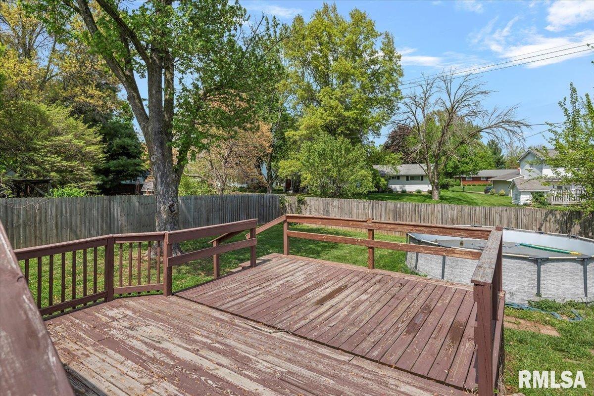 527 E State Route 125, Pleasant Plains, Illinois image 32