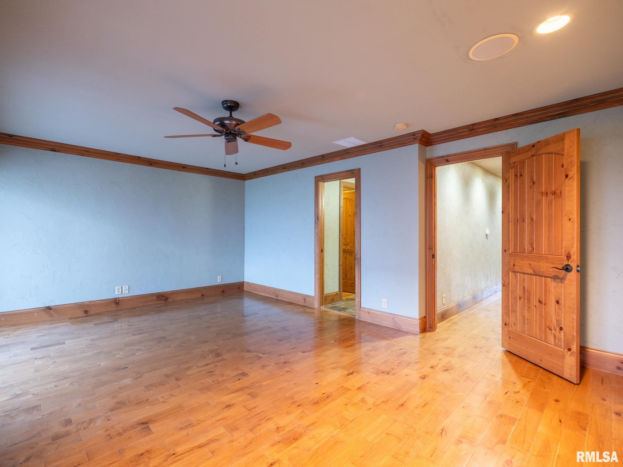302 Harbor Pointe Drive #302, East Peoria, Illinois image 36