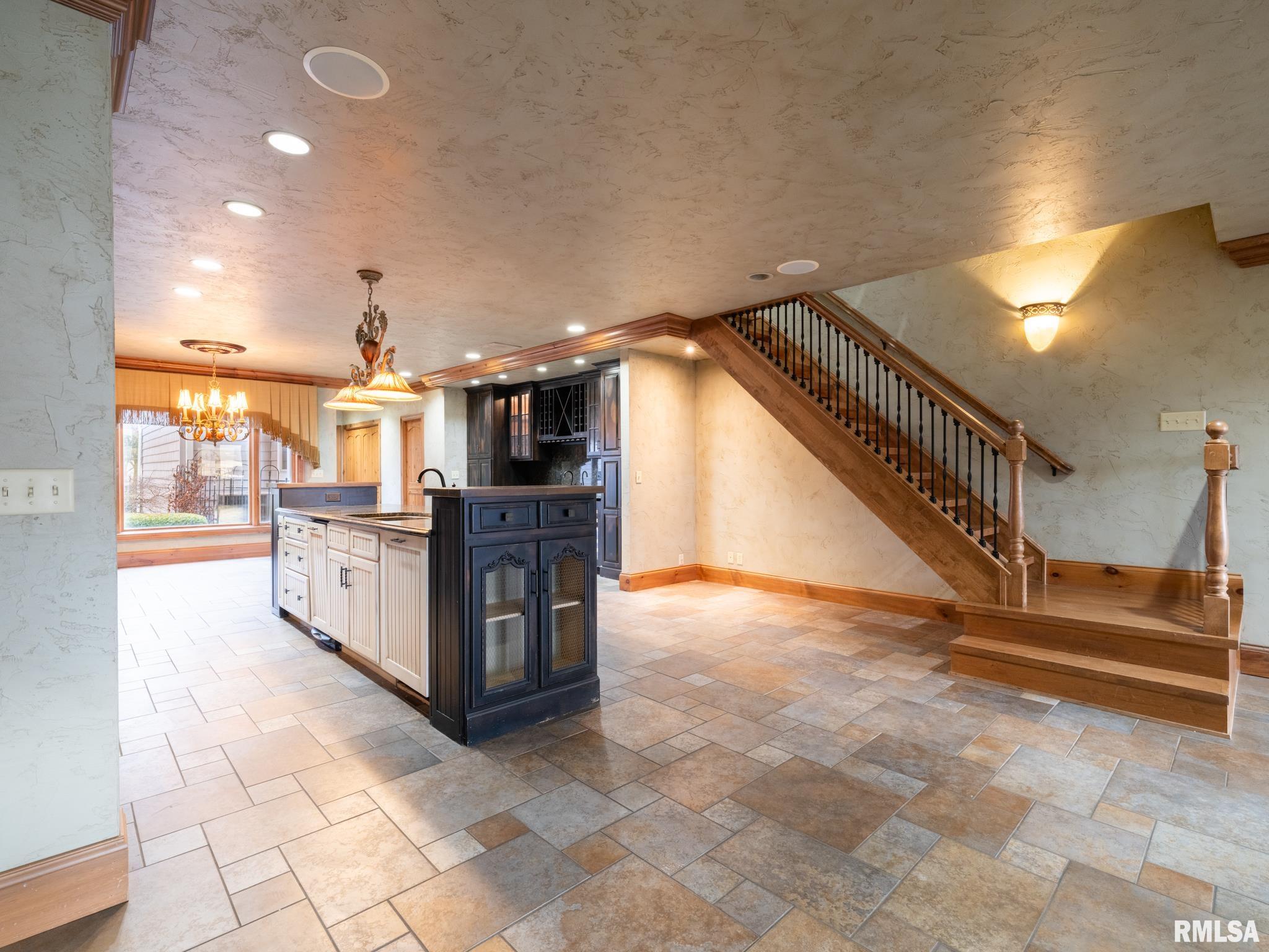 302 Harbor Pointe Drive #302, East Peoria, Illinois image 15