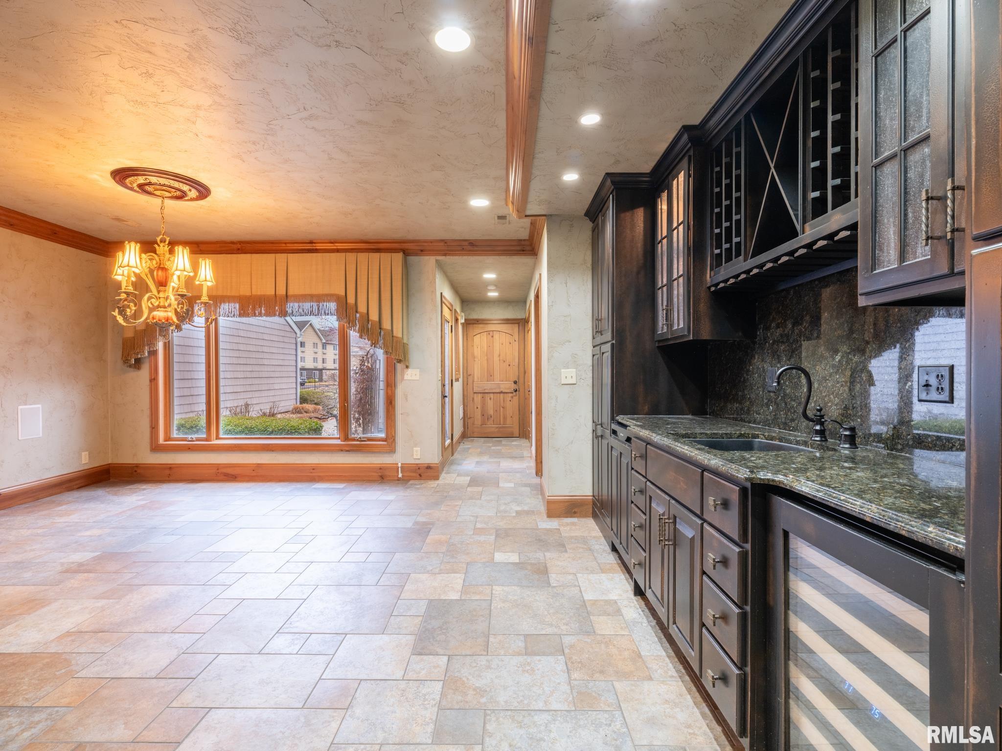 302 Harbor Pointe Drive #302, East Peoria, Illinois image 10