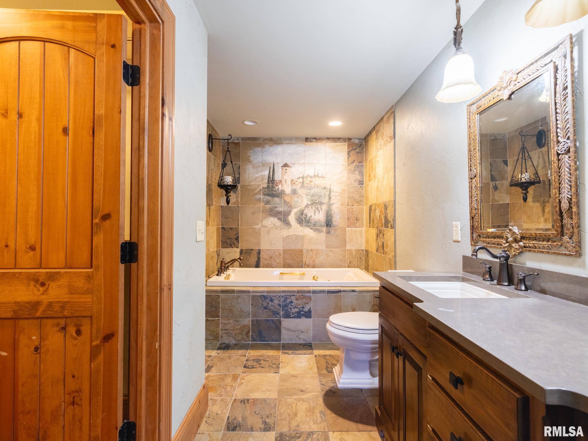 302 Harbor Pointe Drive #302, East Peoria, Illinois image 38