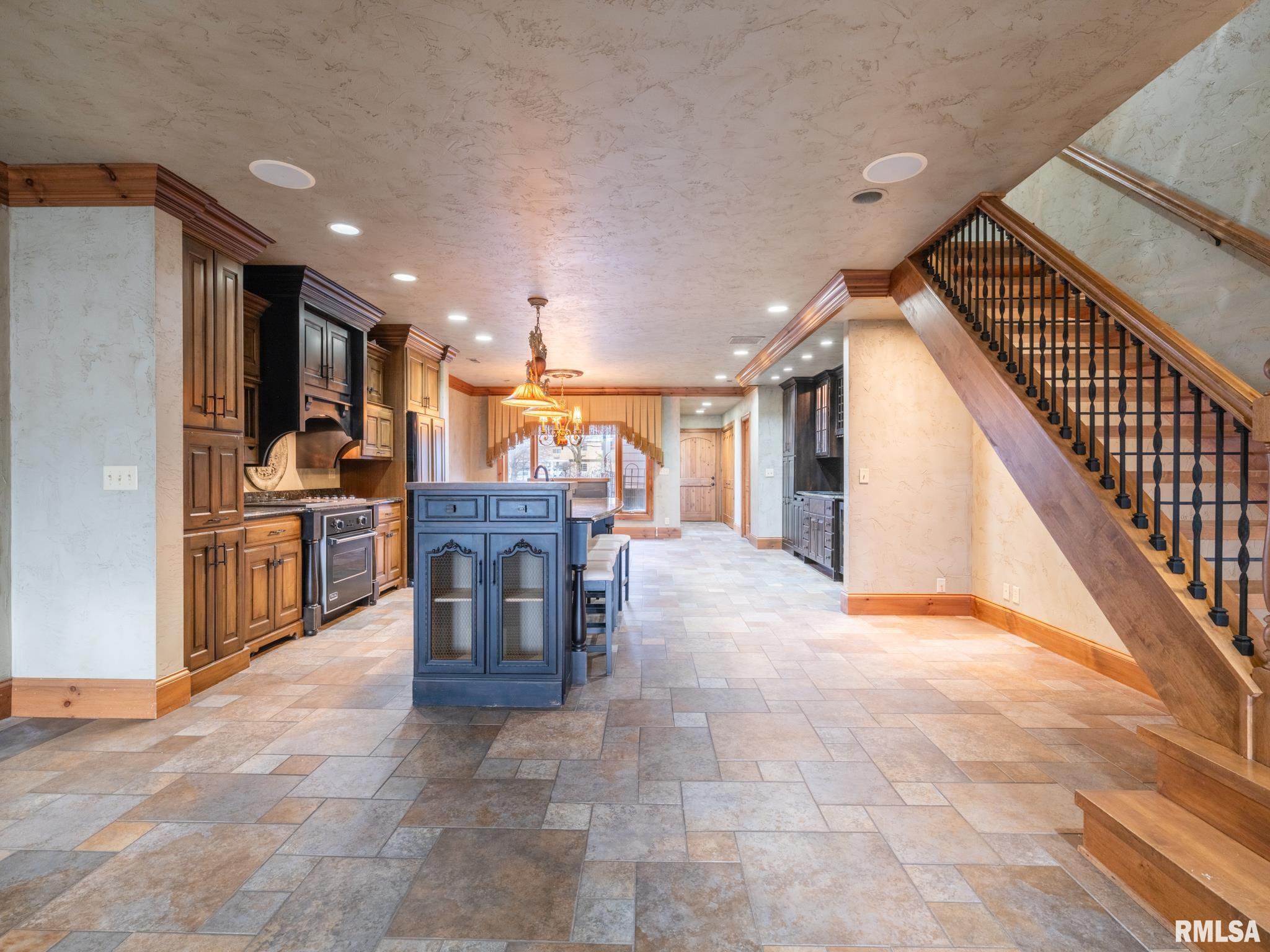 302 Harbor Pointe Drive #302, East Peoria, Illinois image 14