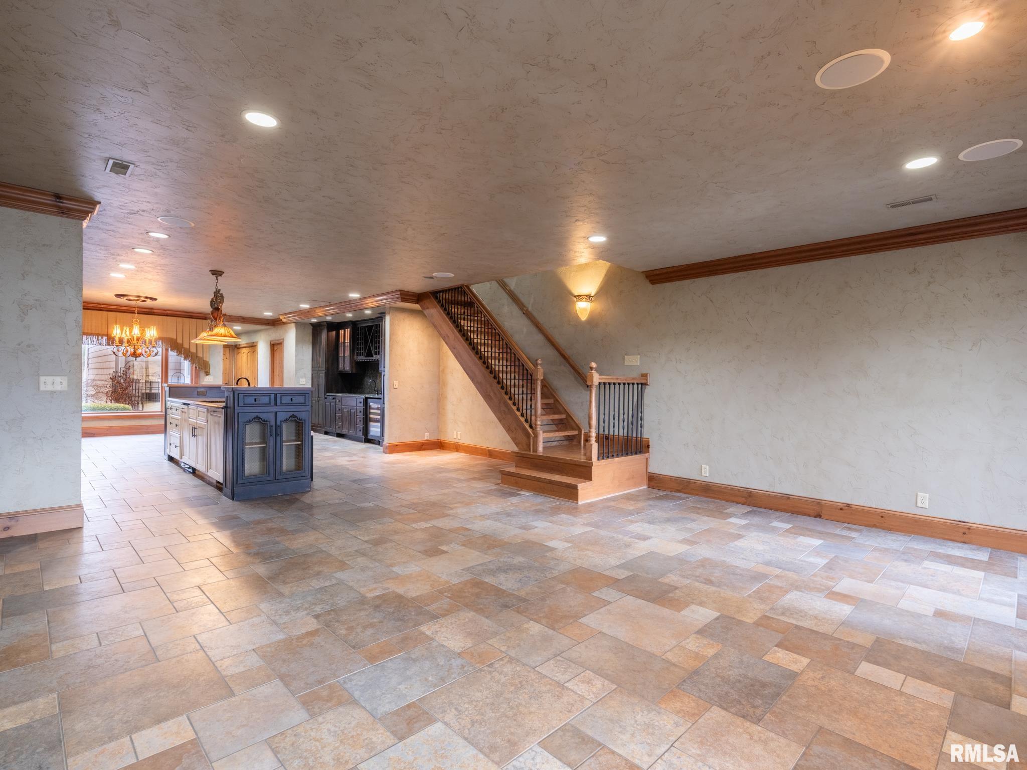 302 Harbor Pointe Drive #302, East Peoria, Illinois image 22