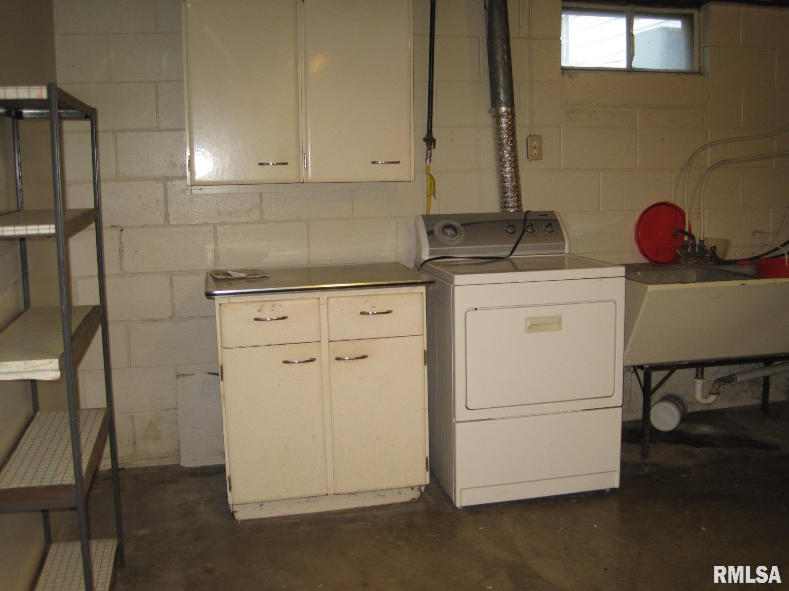 3010 N Western Avenue, Peoria, Illinois image 32