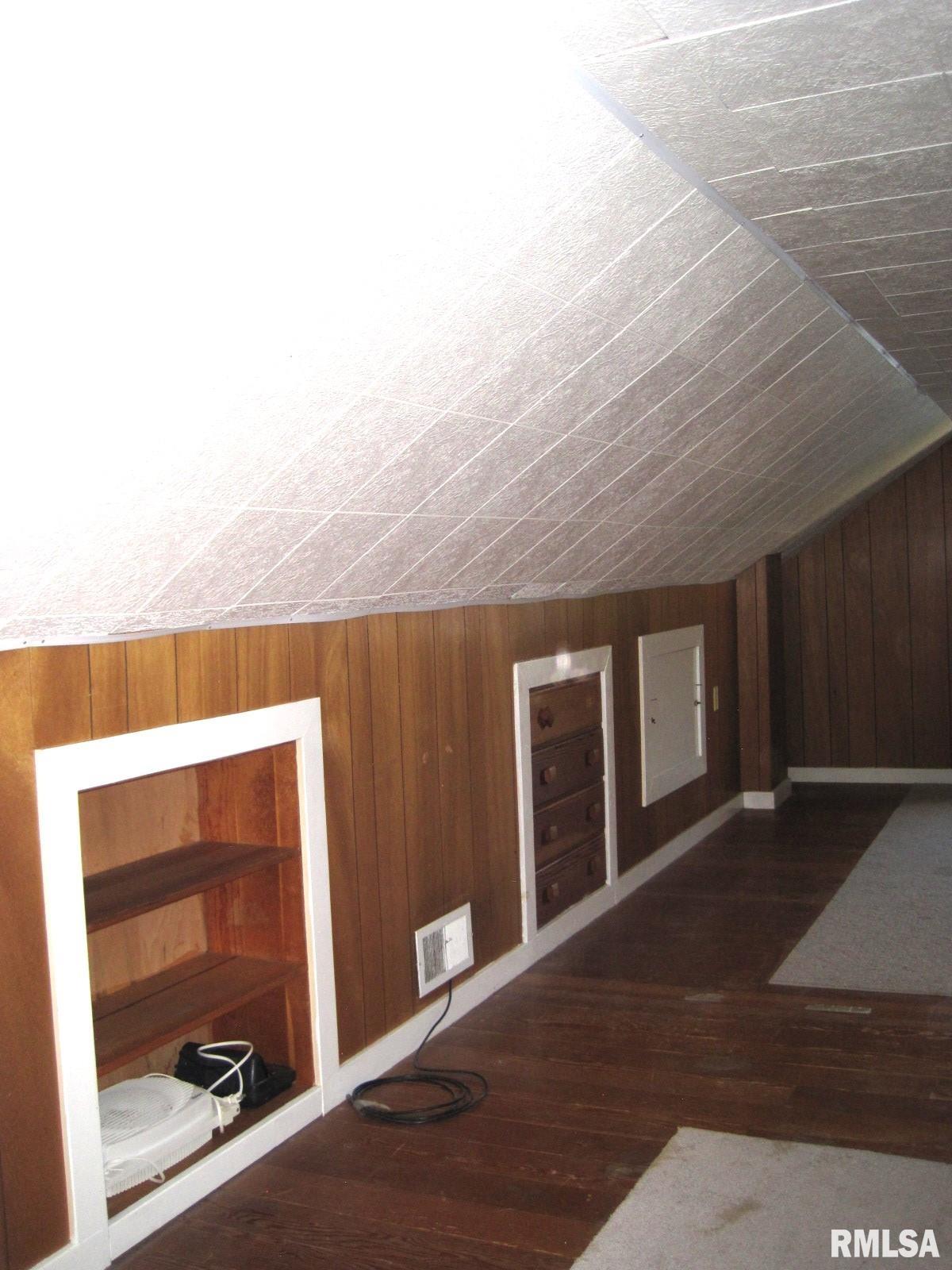 3010 N Western Avenue, Peoria, Illinois image 26