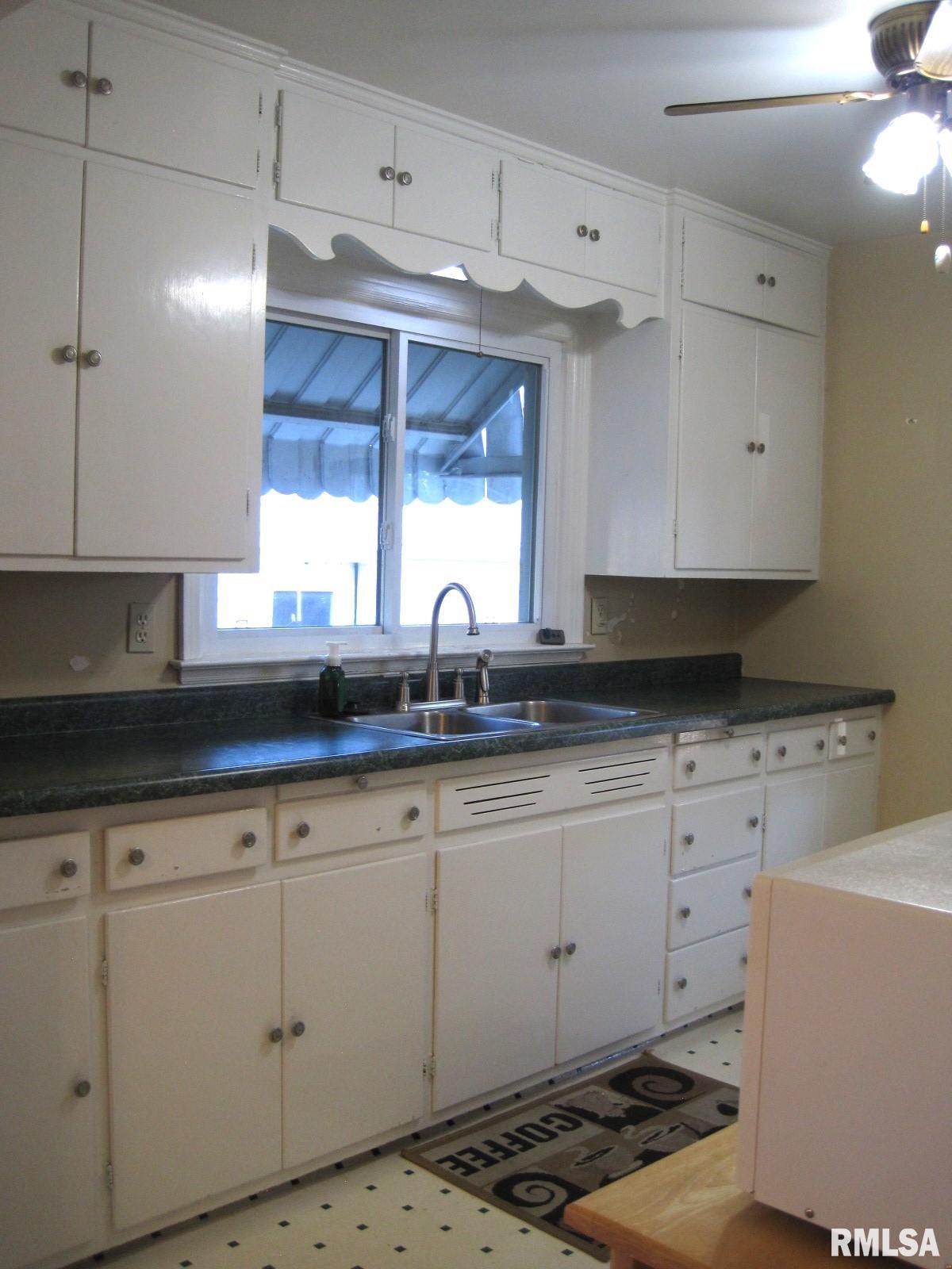 3010 N Western Avenue, Peoria, Illinois image 12