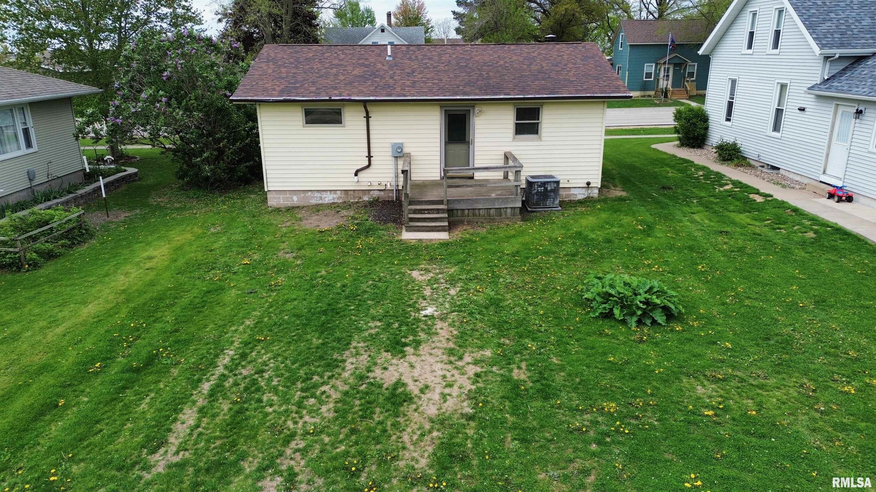 620 Main Street, New Liberty, Iowa image 17