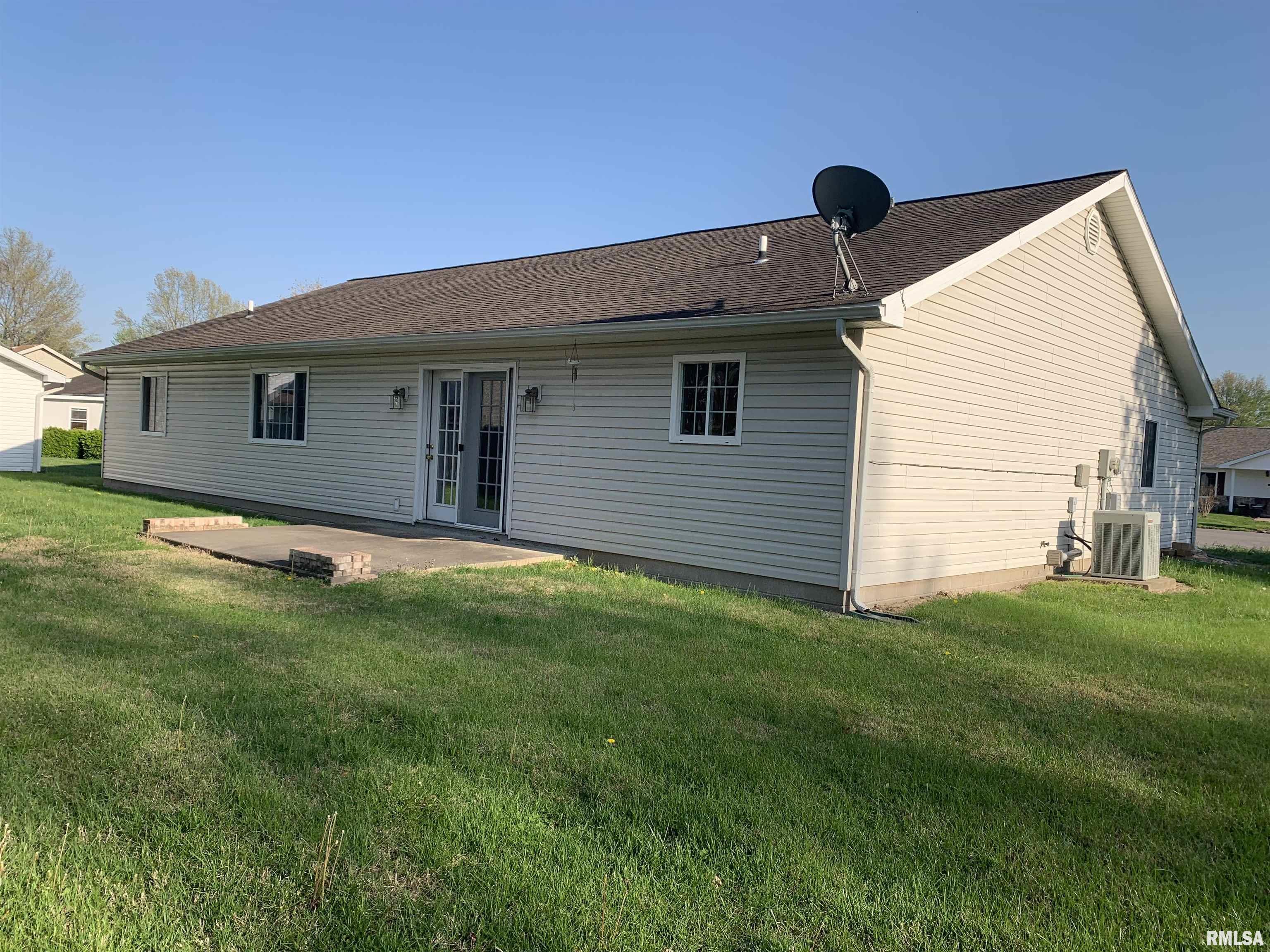 1702 Winchester Court, Marion, Illinois image 28