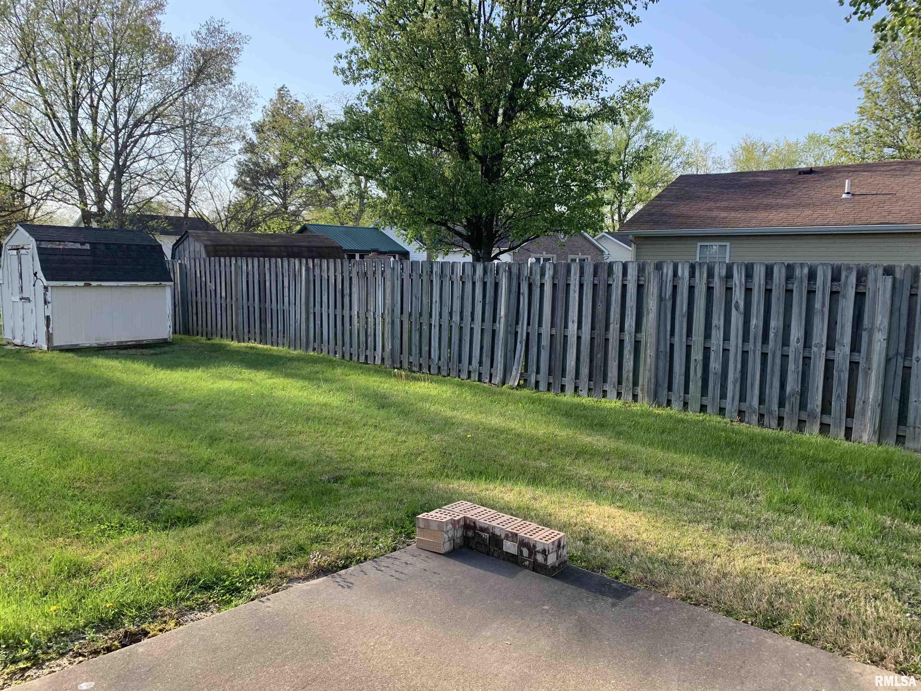 1702 Winchester Court, Marion, Illinois image 30