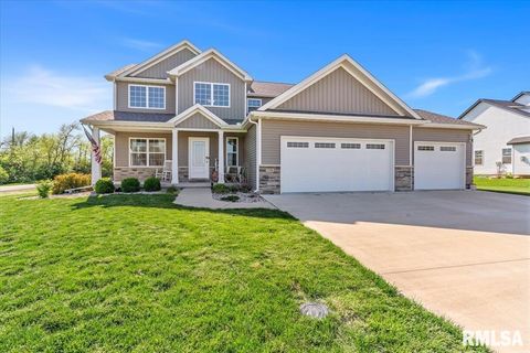 Photo of 1701 Spartan Drive, Chatham, IL 62629 (MLS # CA1043134)