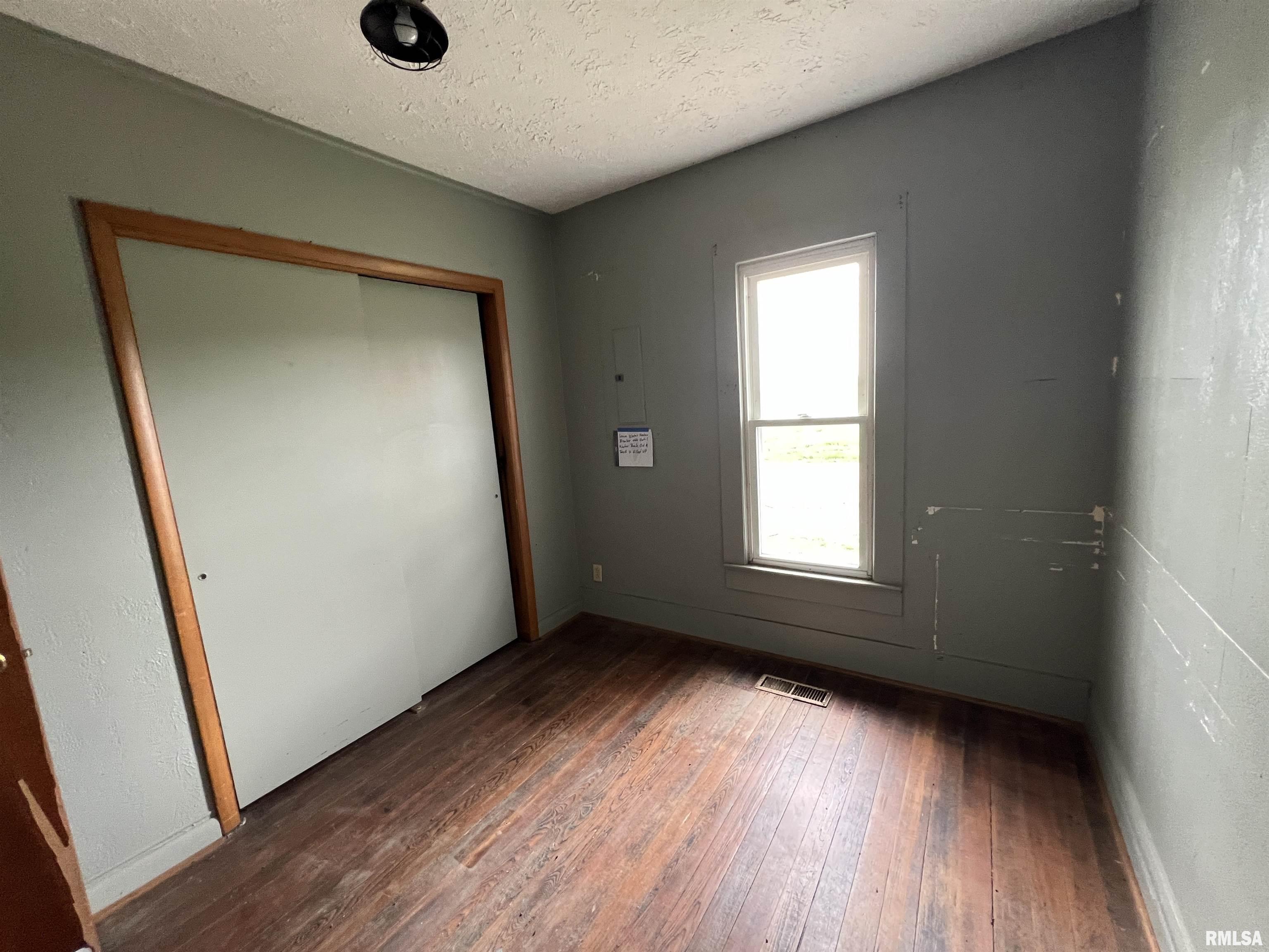 485 Martie Road, Elkville, Illinois image 17