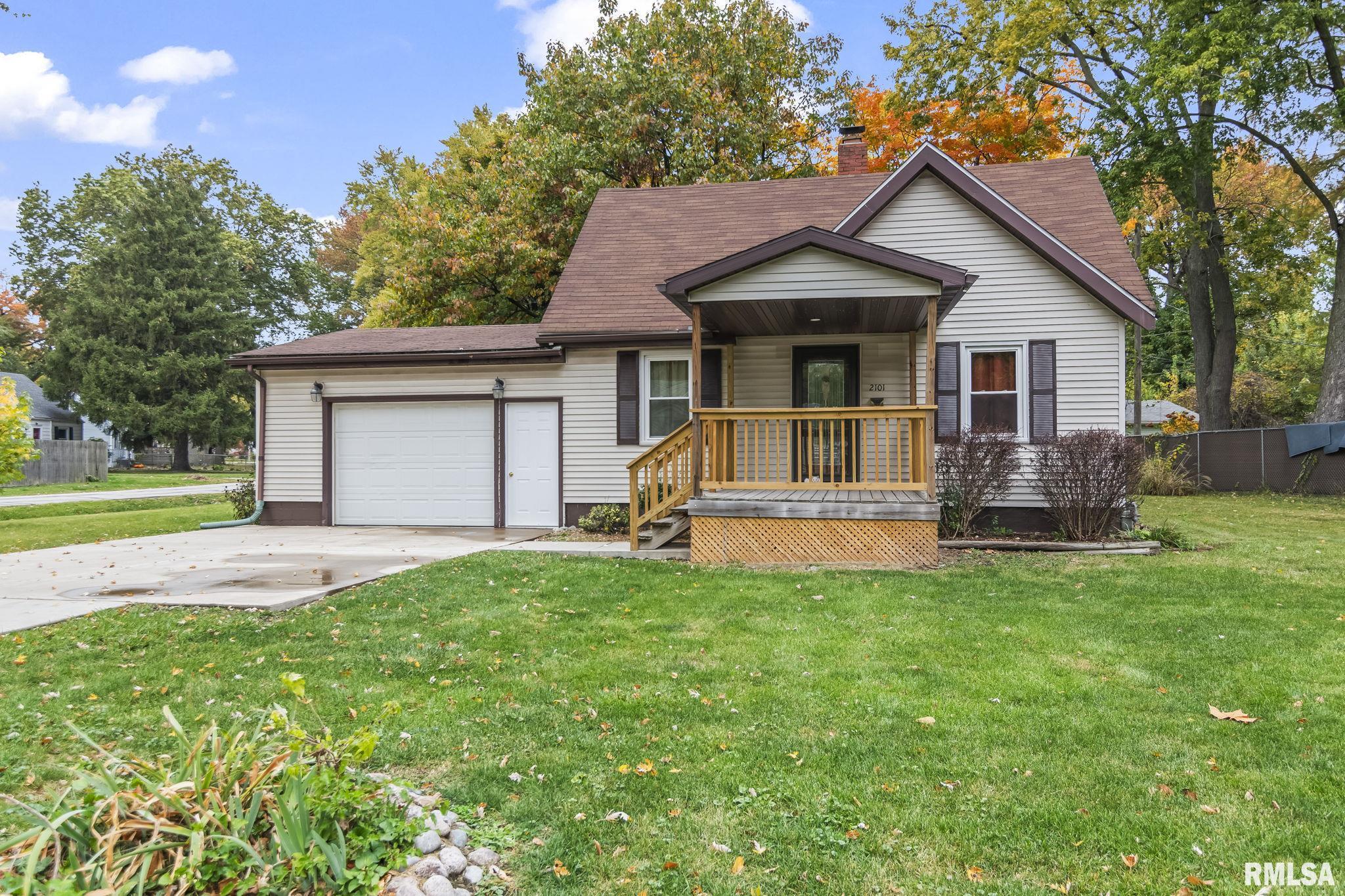 2101 E Hood Street, Springfield, Illinois image 1