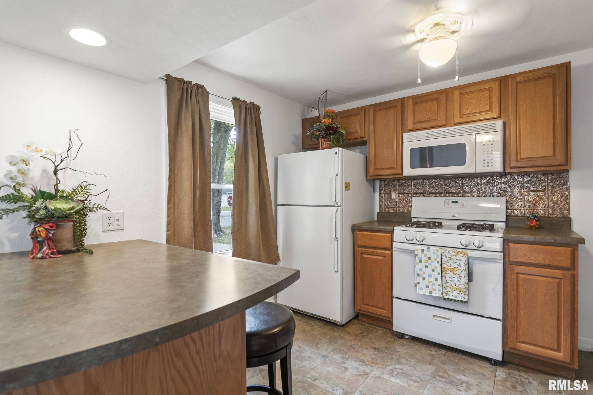 2101 E Hood Street, Springfield, Illinois image 3