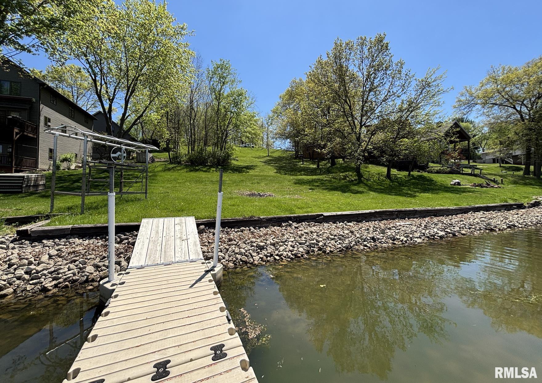128 Lakecrest Place, Dahinda, Illinois image 4