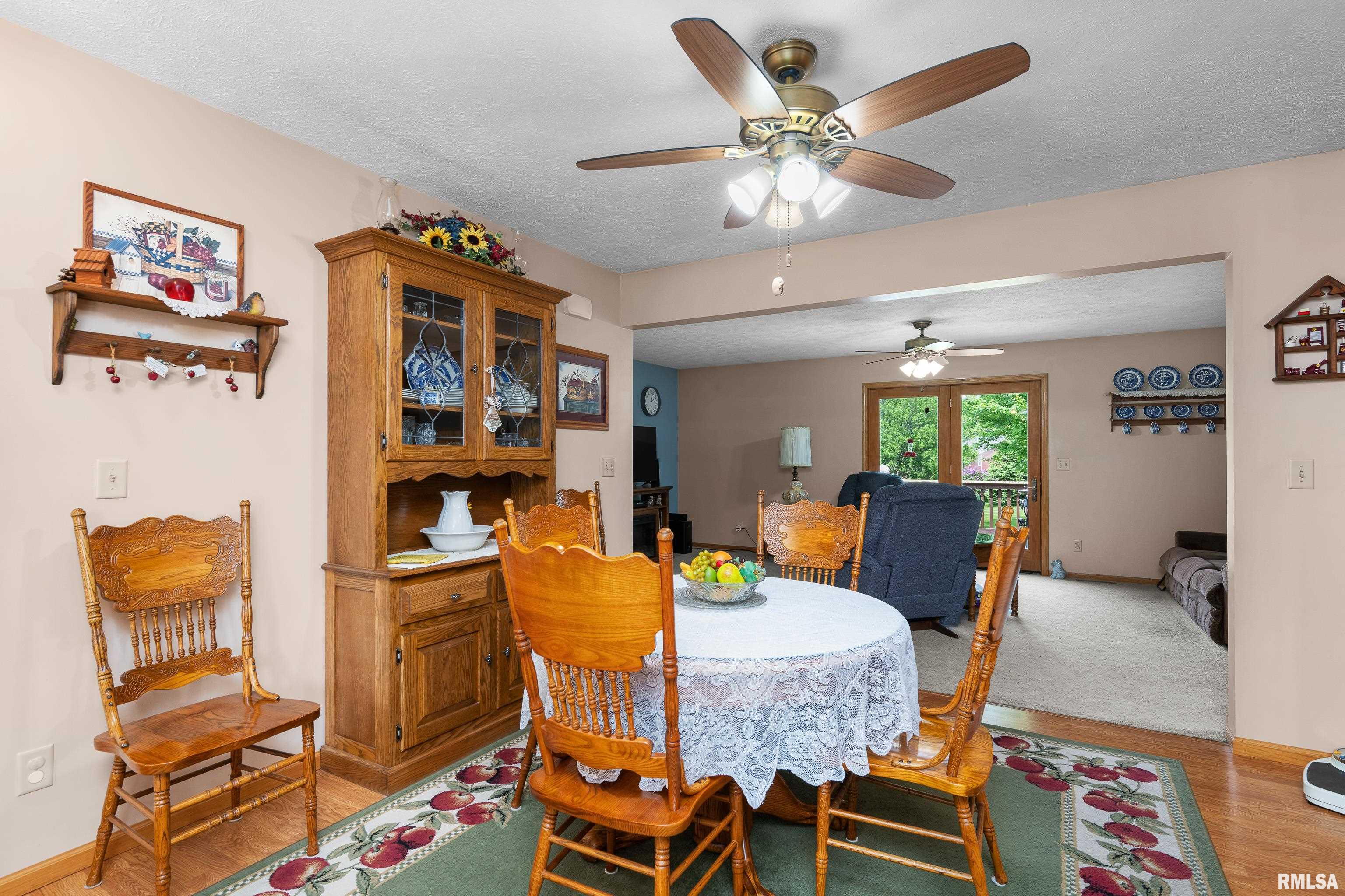 315 W Lincoln Street, Reynolds, Illinois image 10