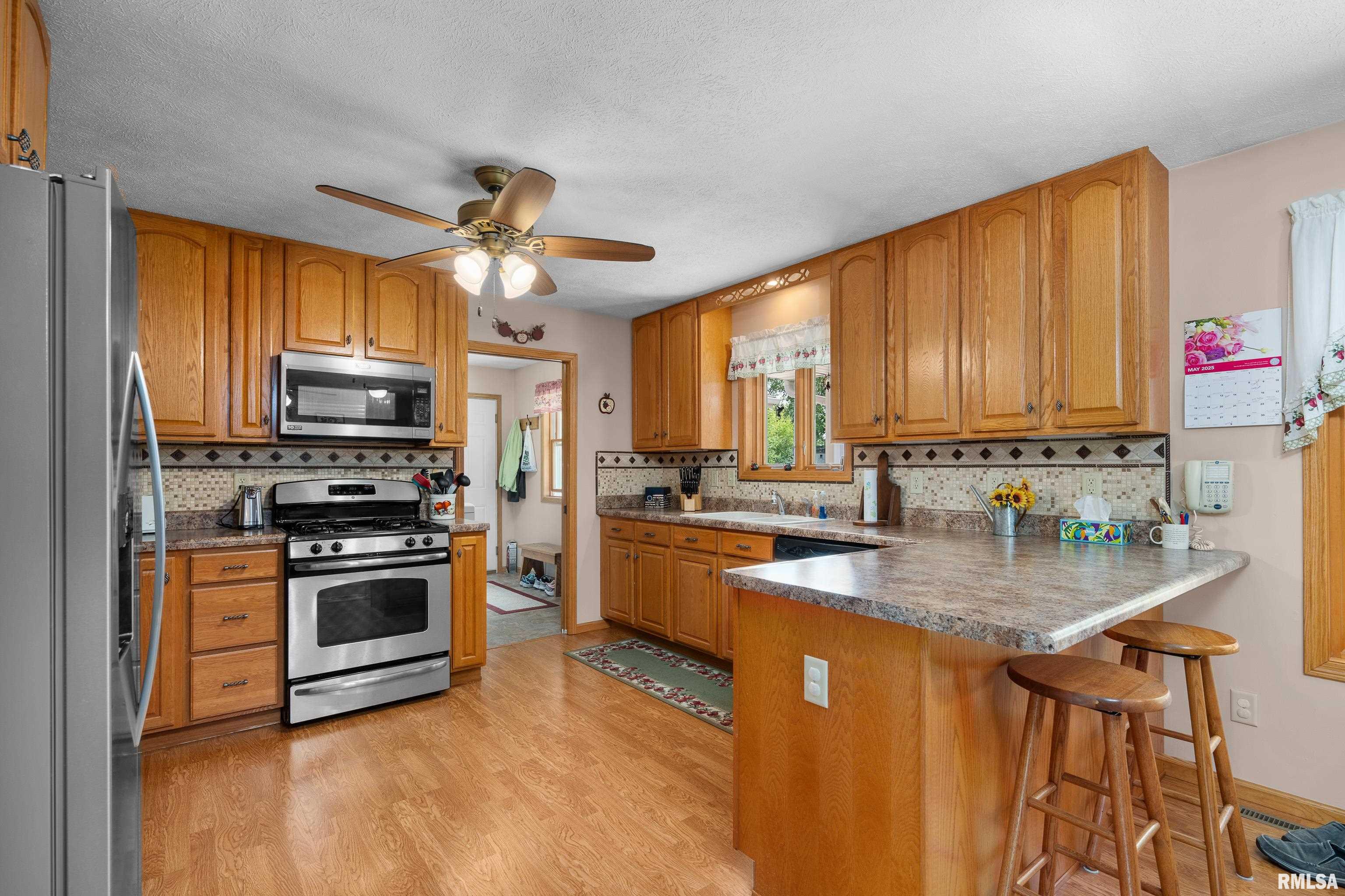 315 W Lincoln Street, Reynolds, Illinois image 12