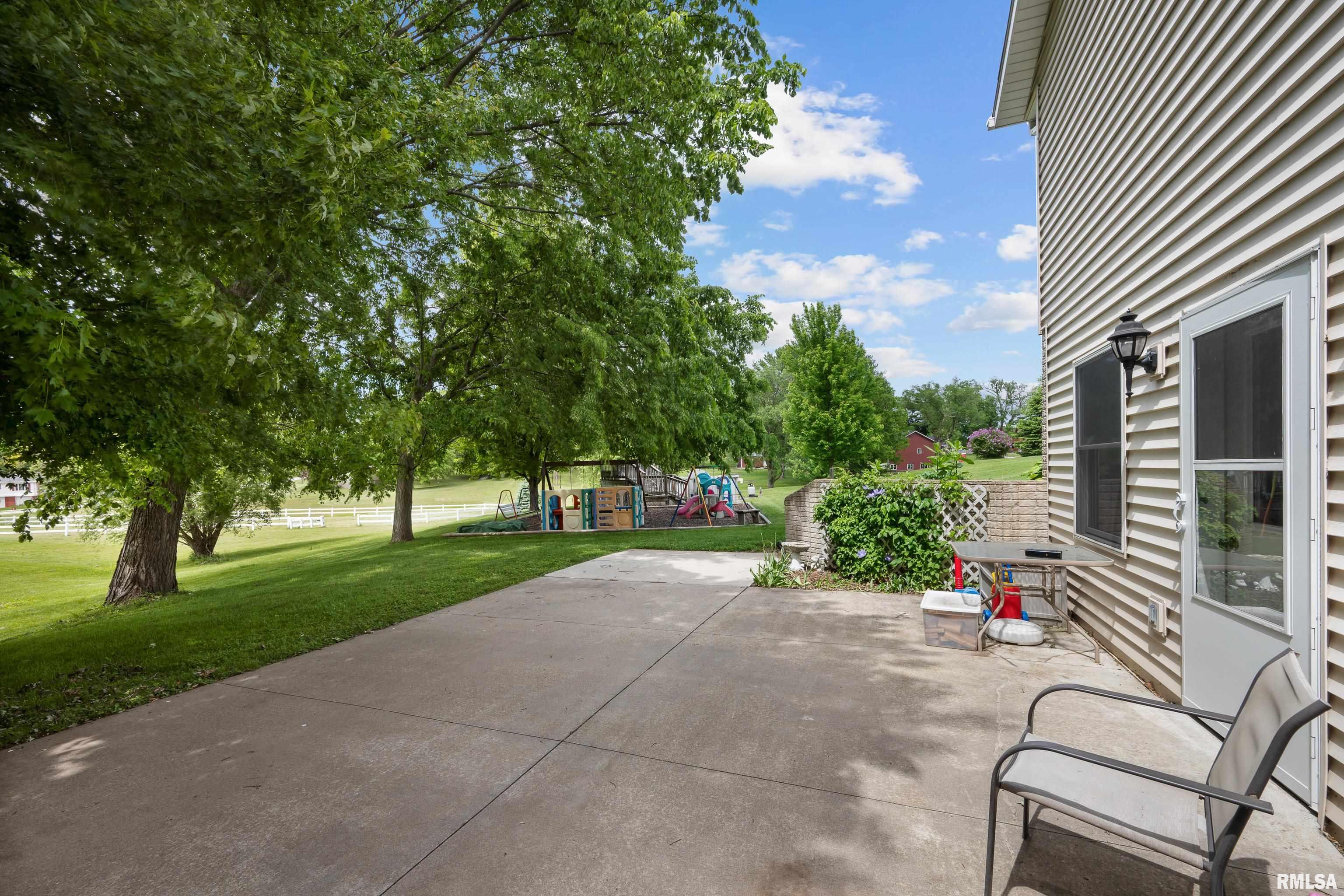 315 W Lincoln Street, Reynolds, Illinois image 45
