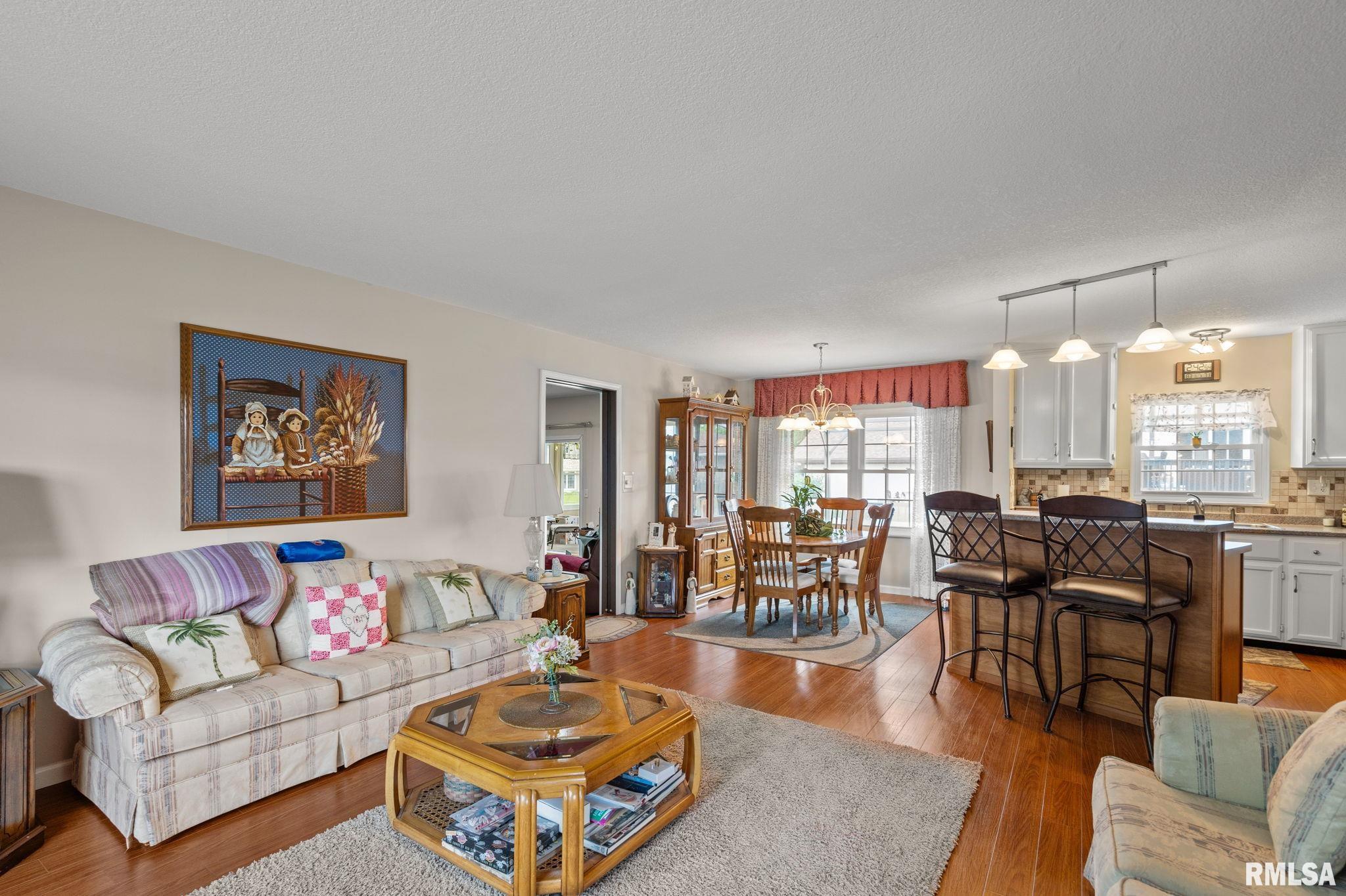 1415 W 59th Street, Davenport, Iowa image 4