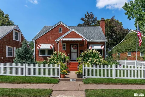 1640 Broadlawn Avenue, Davenport, IA 52803 - MLS#: QC4261330