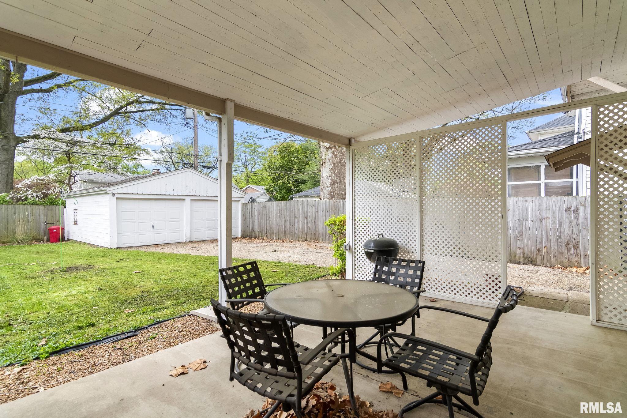 632 Fayette Avenue, Springfield, Illinois image 33