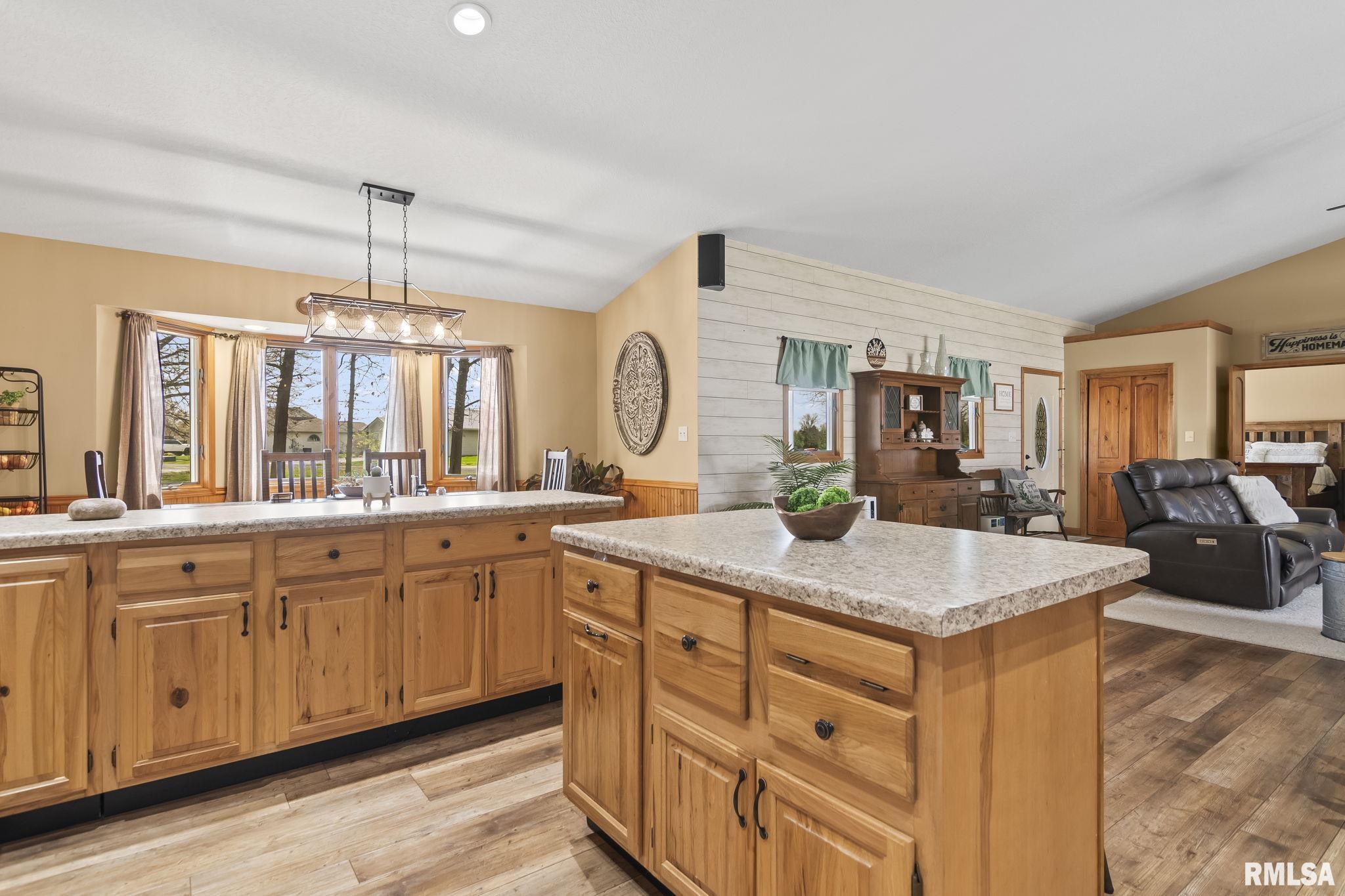 3405 Fairlane Boulevard, Taylorville, Illinois image 14