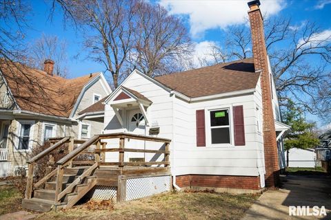 Homes For Sale - 932 N 2nd Street<br/> Sangamon County, Springfield, IL 62702