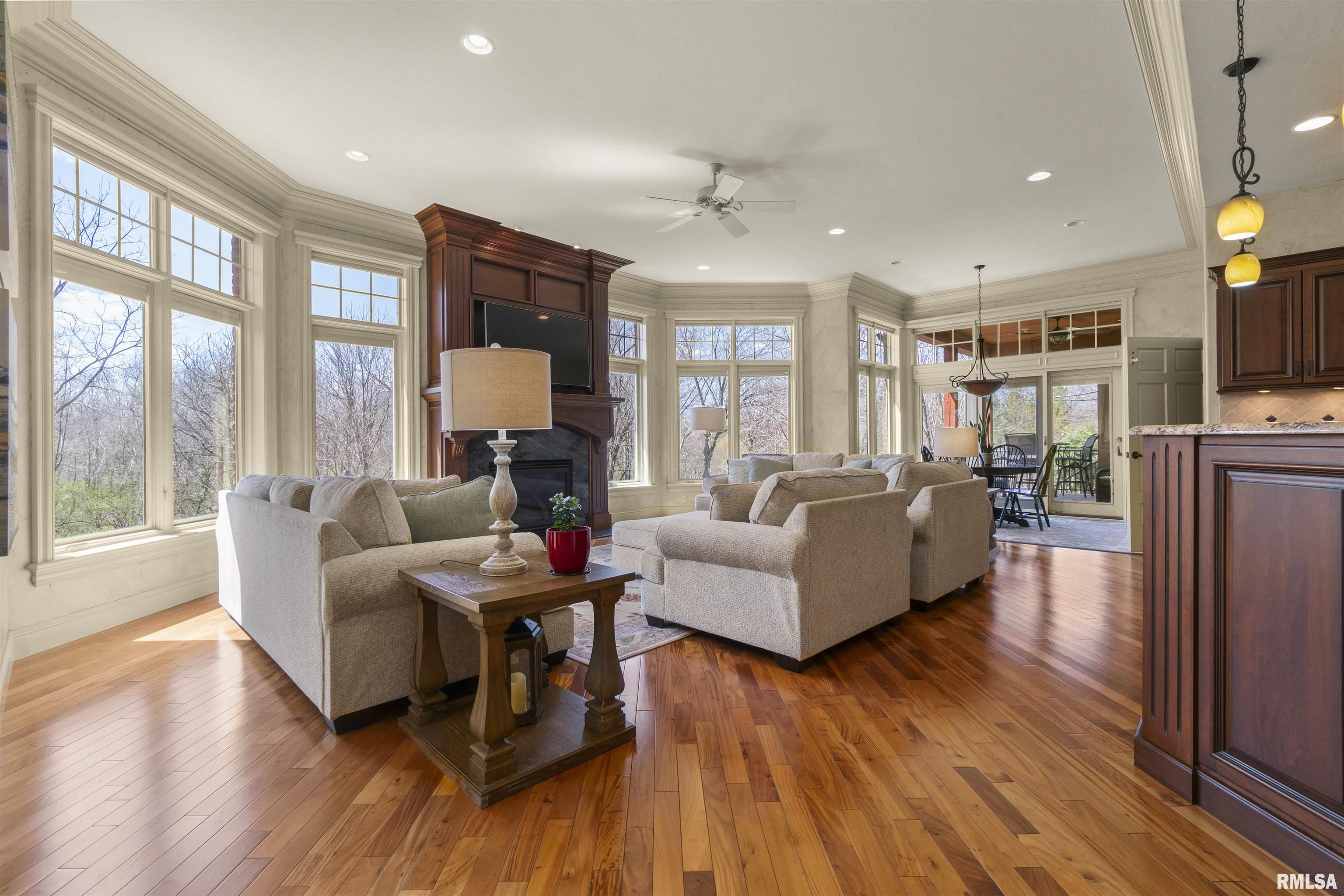 1801 Kern Road, Washington, Illinois image 11
