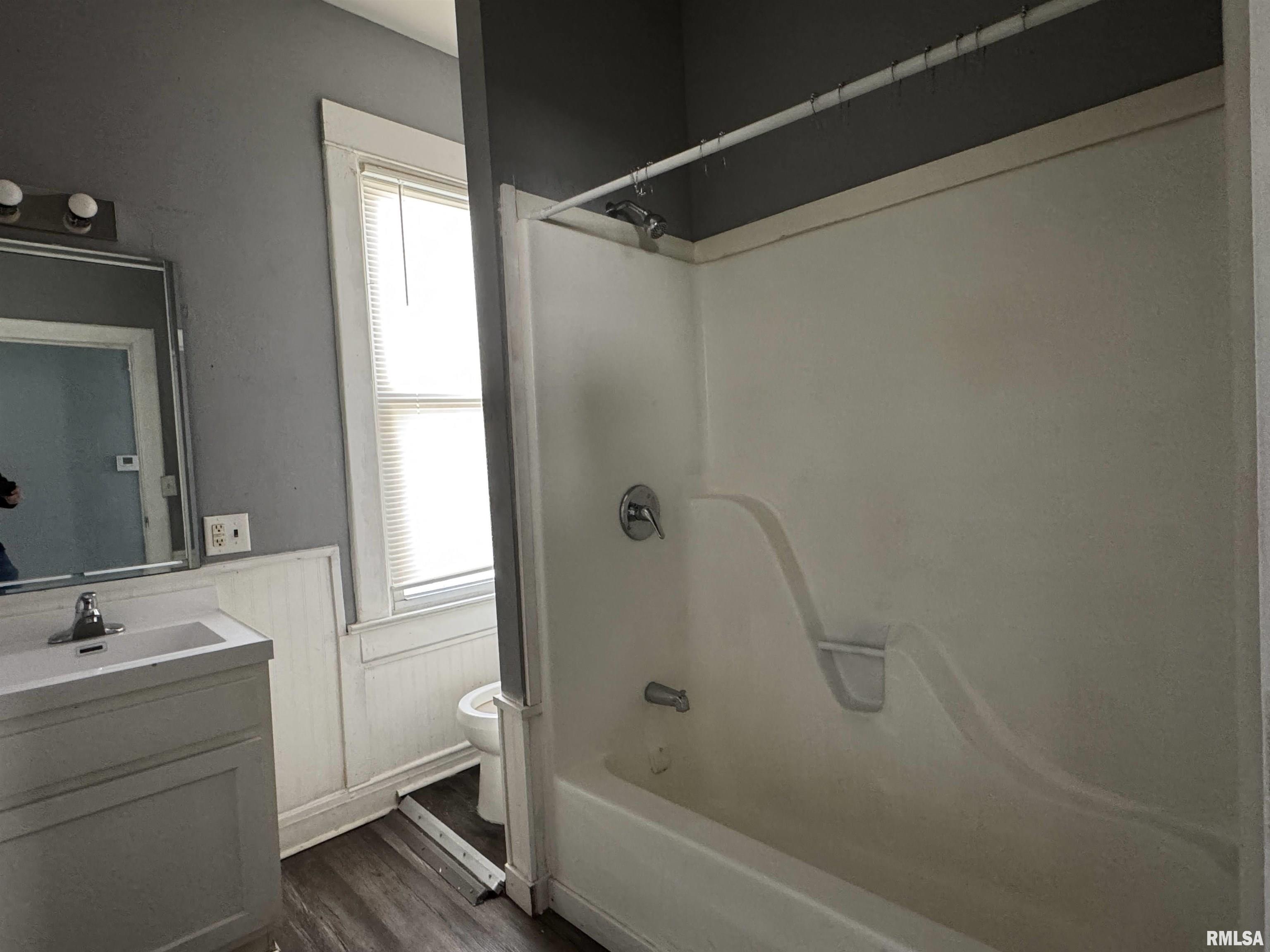 929 W Brons Avenue, Peoria, Illinois image 5