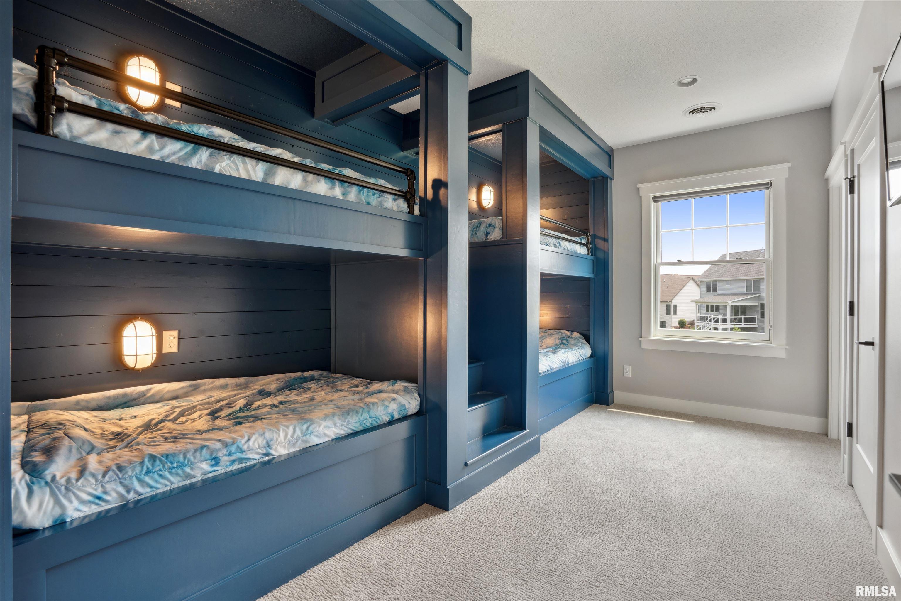 4691 Hidden Lake Court, Bettendorf, Iowa image 33