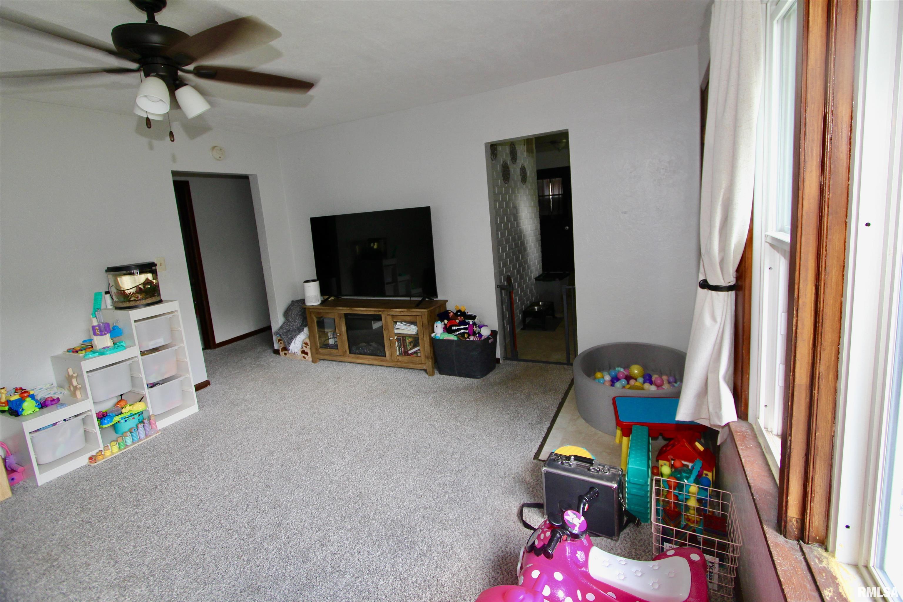 109 N 19th Street, Pekin, Illinois image 12