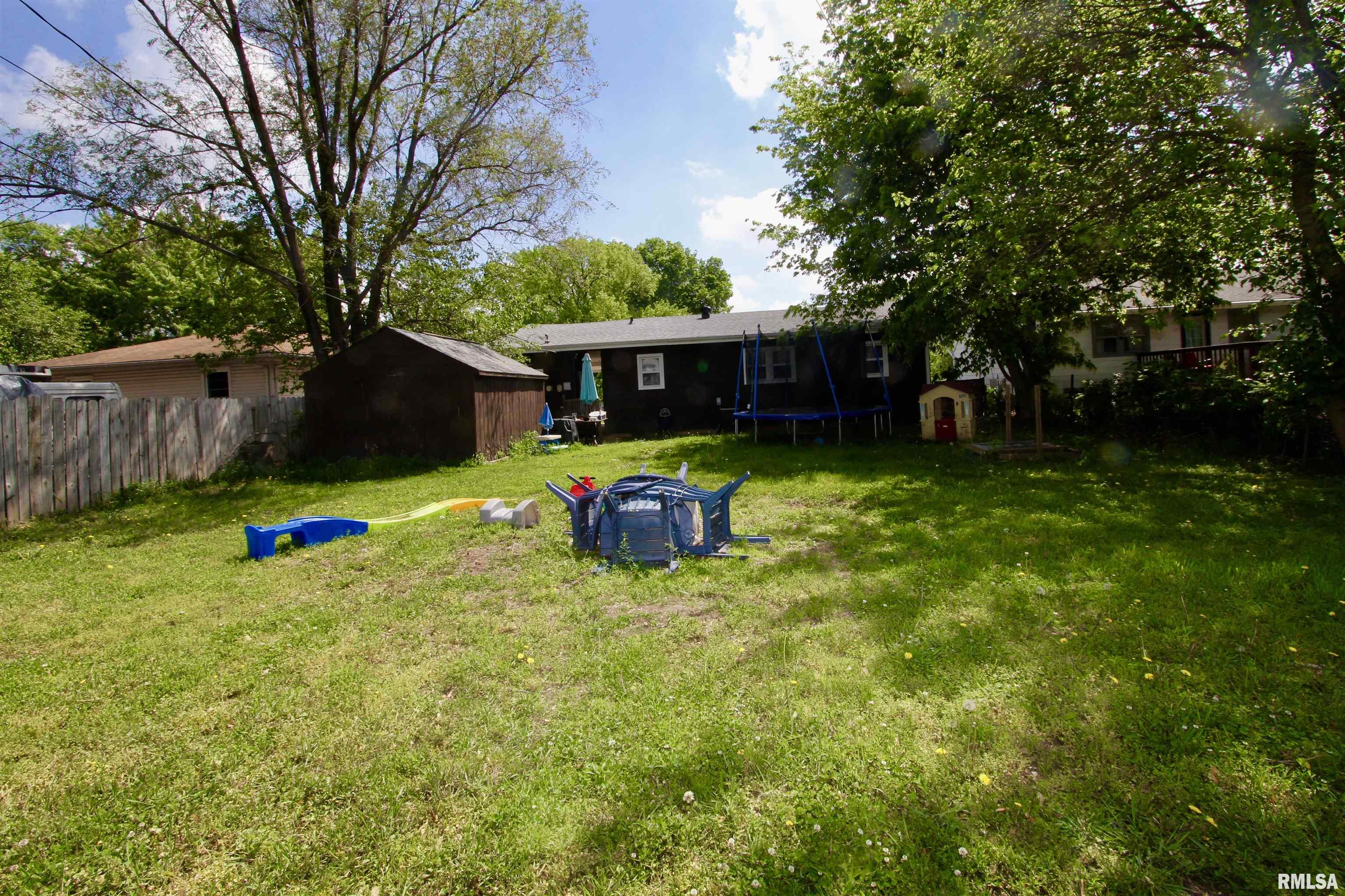 109 N 19th Street, Pekin, Illinois image 49