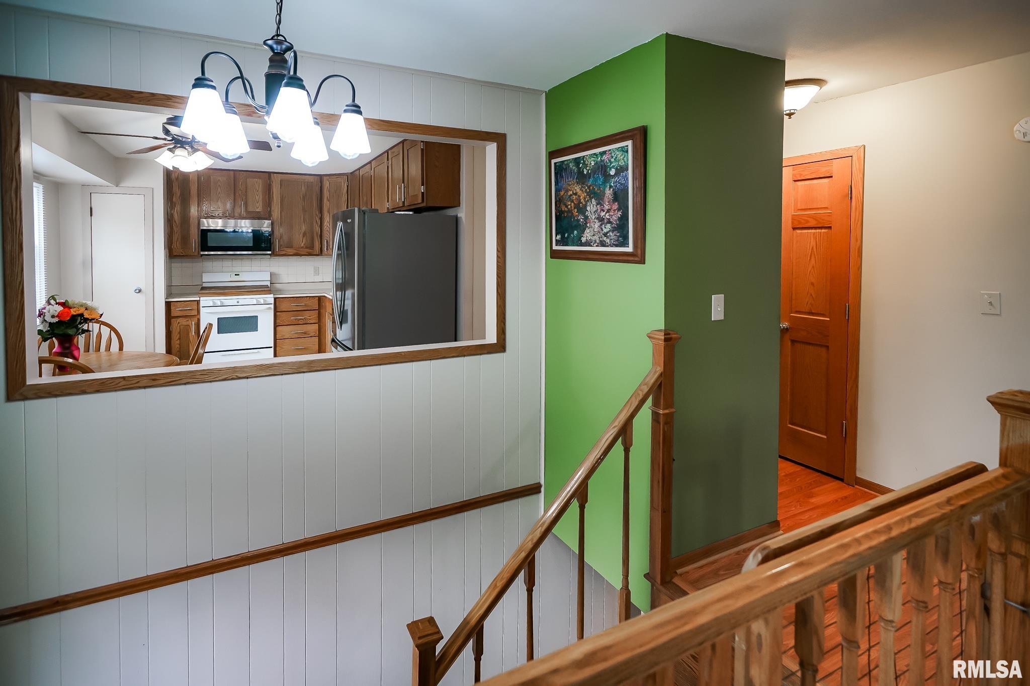 3625 W Compton Court, Peoria, Illinois image 6