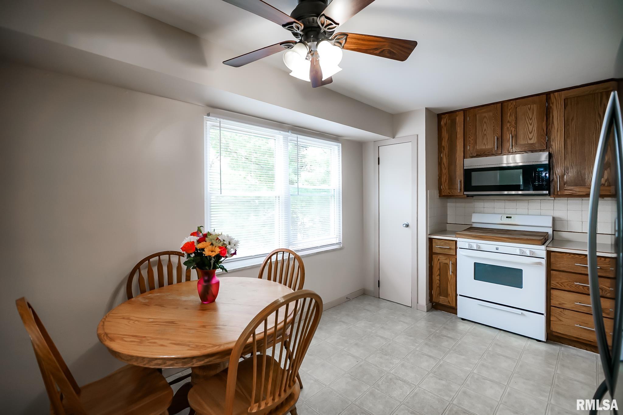 3625 W Compton Court, Peoria, Illinois image 7