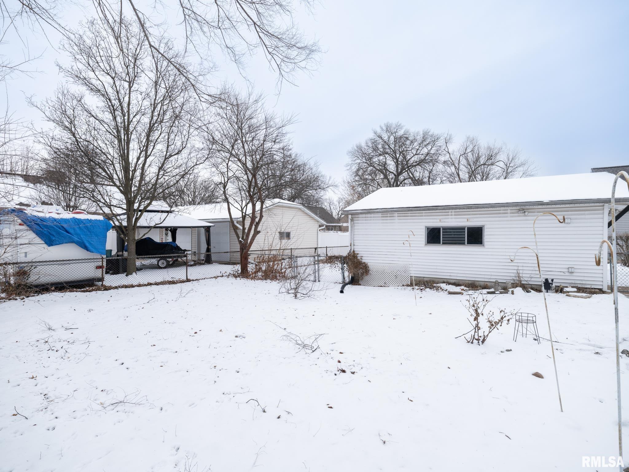 1607 Crescent Drive, Pekin, Illinois image 35