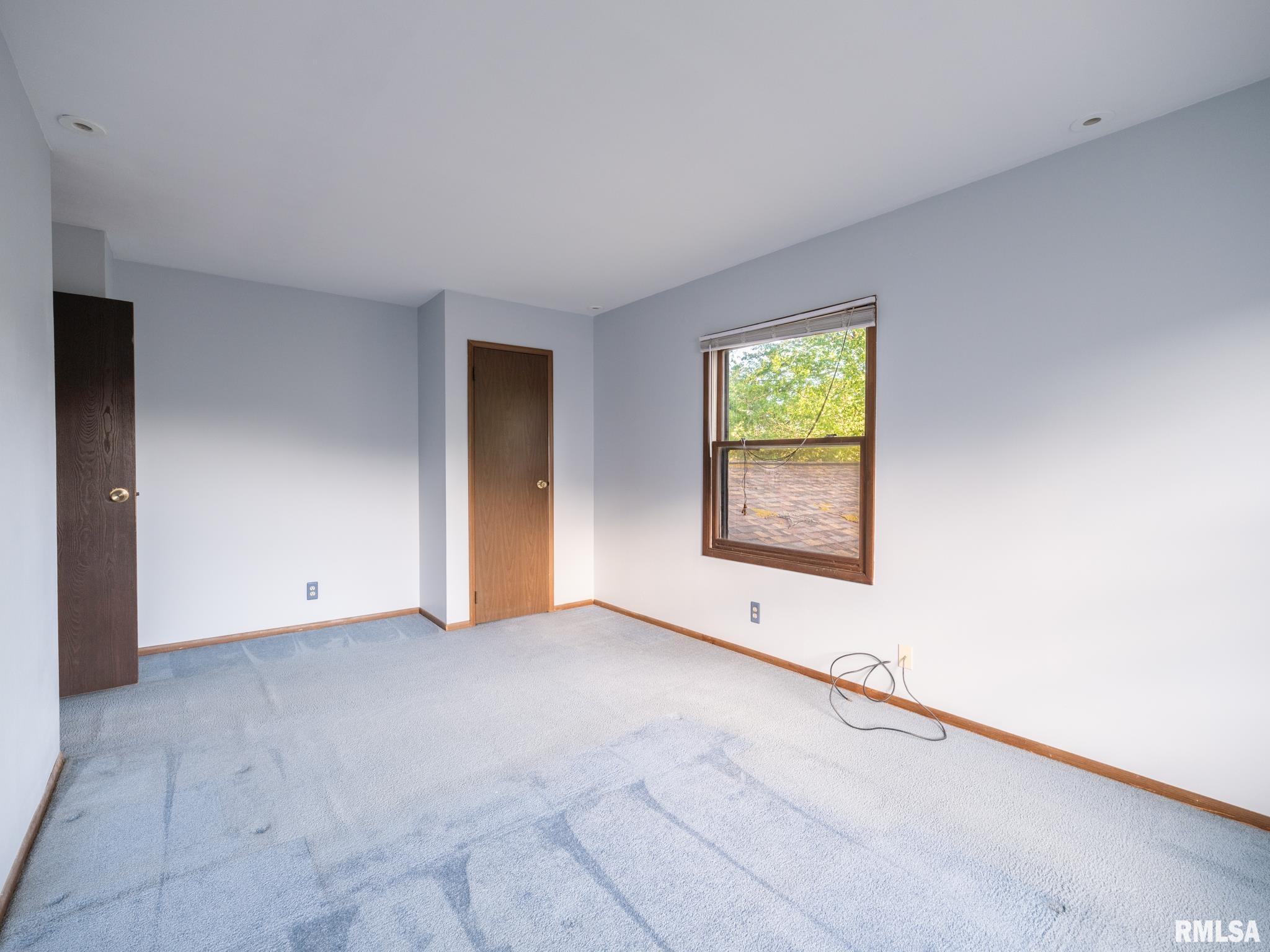 1020 Florence Avenue, Pekin, Illinois image 22