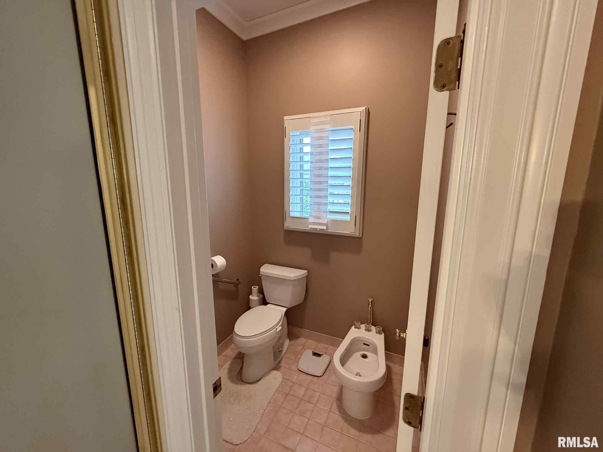 608 N Saluki Drive, Marion, Illinois image 17