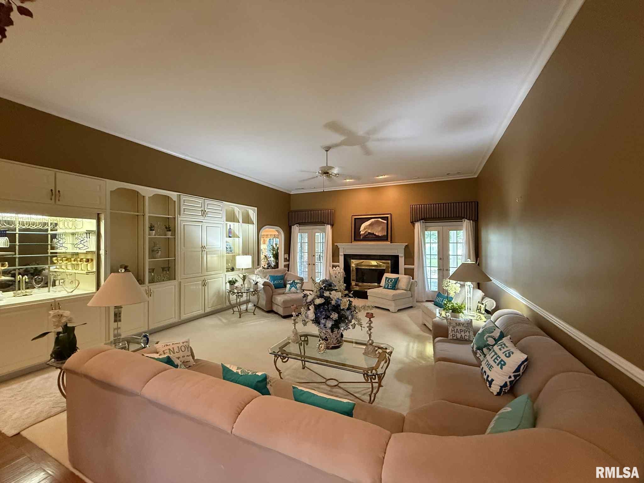 608 N Saluki Drive, Marion, Illinois image 9