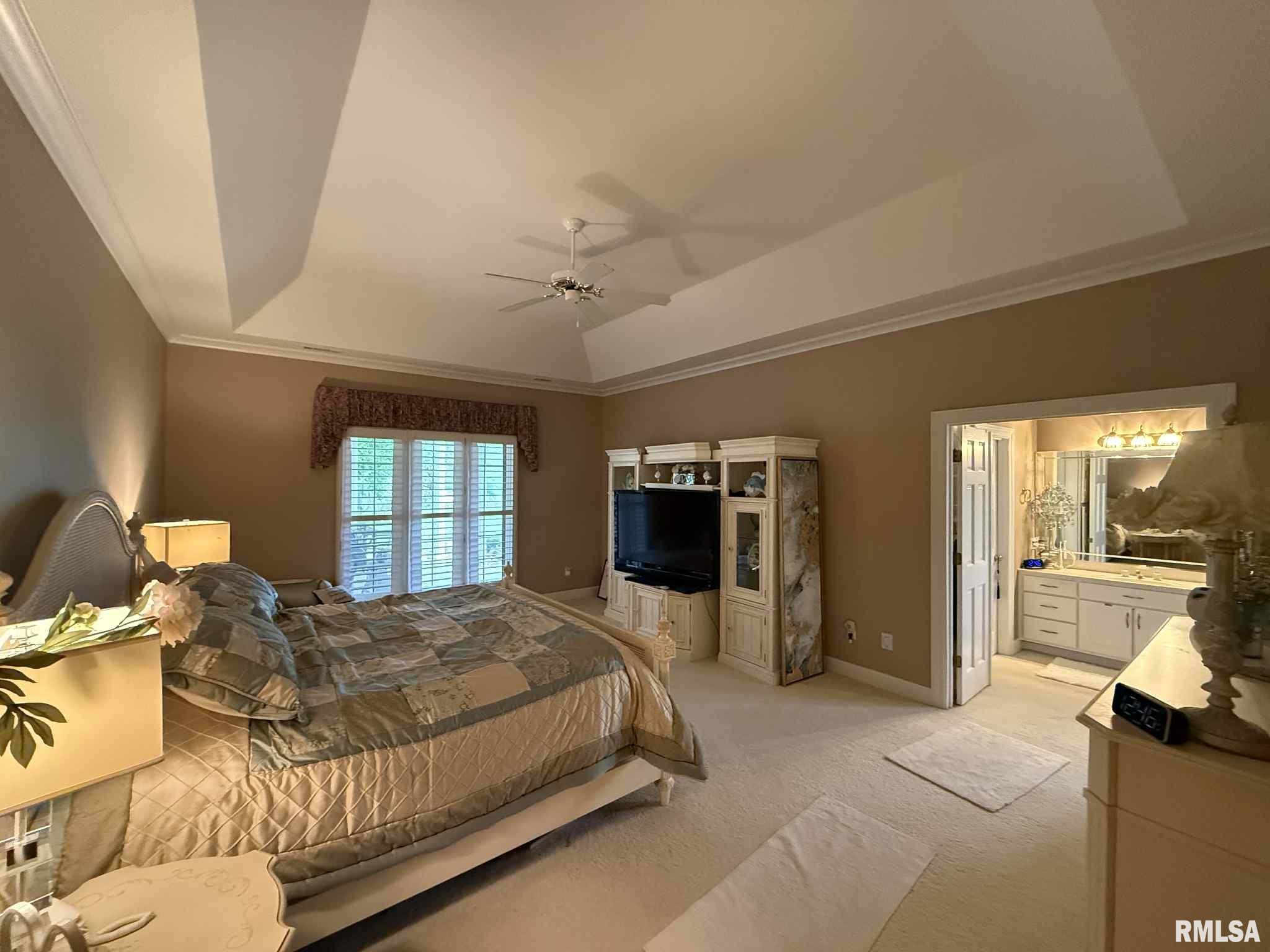608 N Saluki Drive, Marion, Illinois image 15