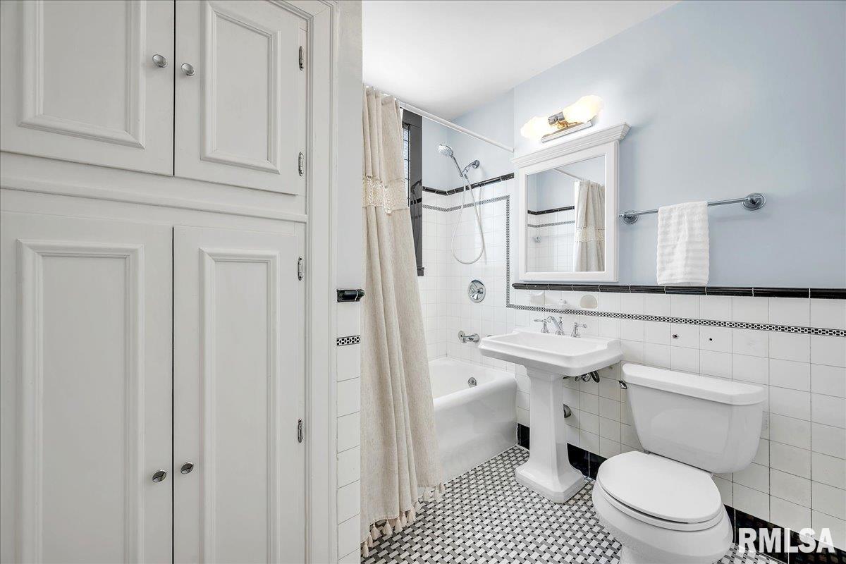 314 W Hollyridge Circle, Peoria, Illinois image 26