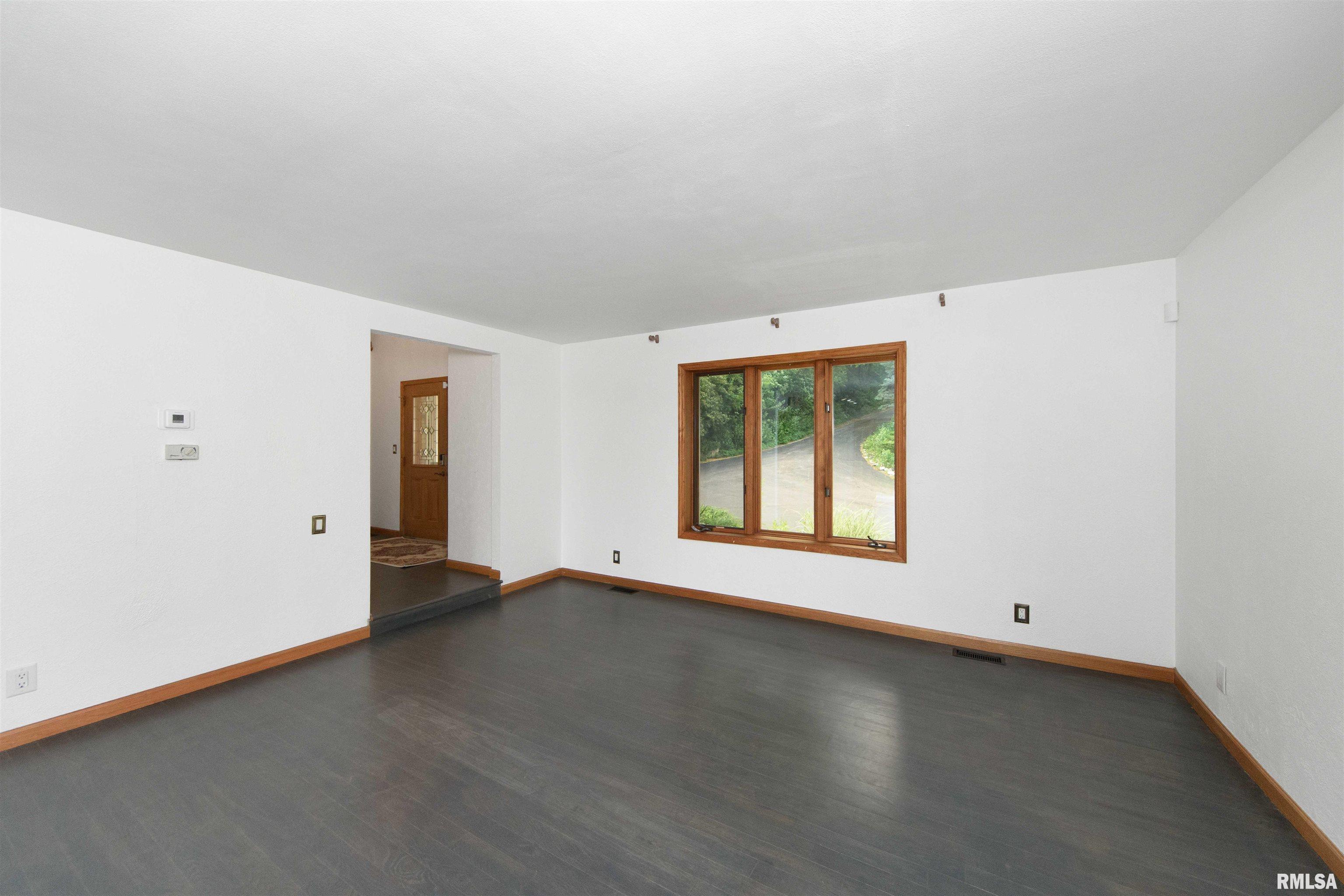 1045 Fondulac Drive, East Peoria, Illinois image 21
