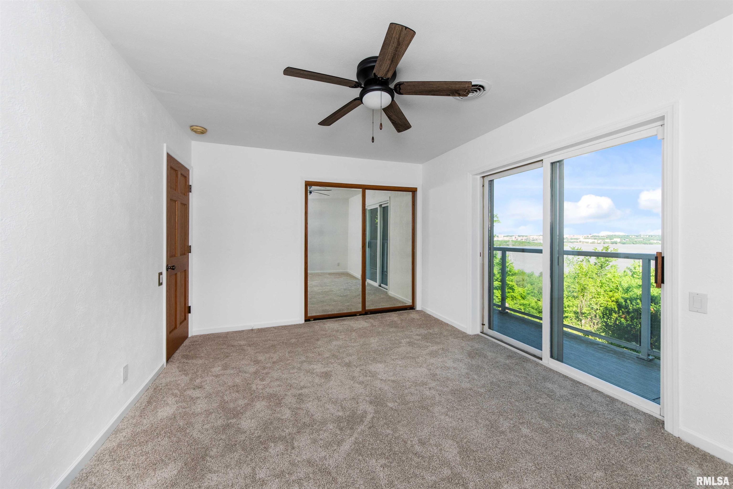 1045 Fondulac Drive, East Peoria, Illinois image 38