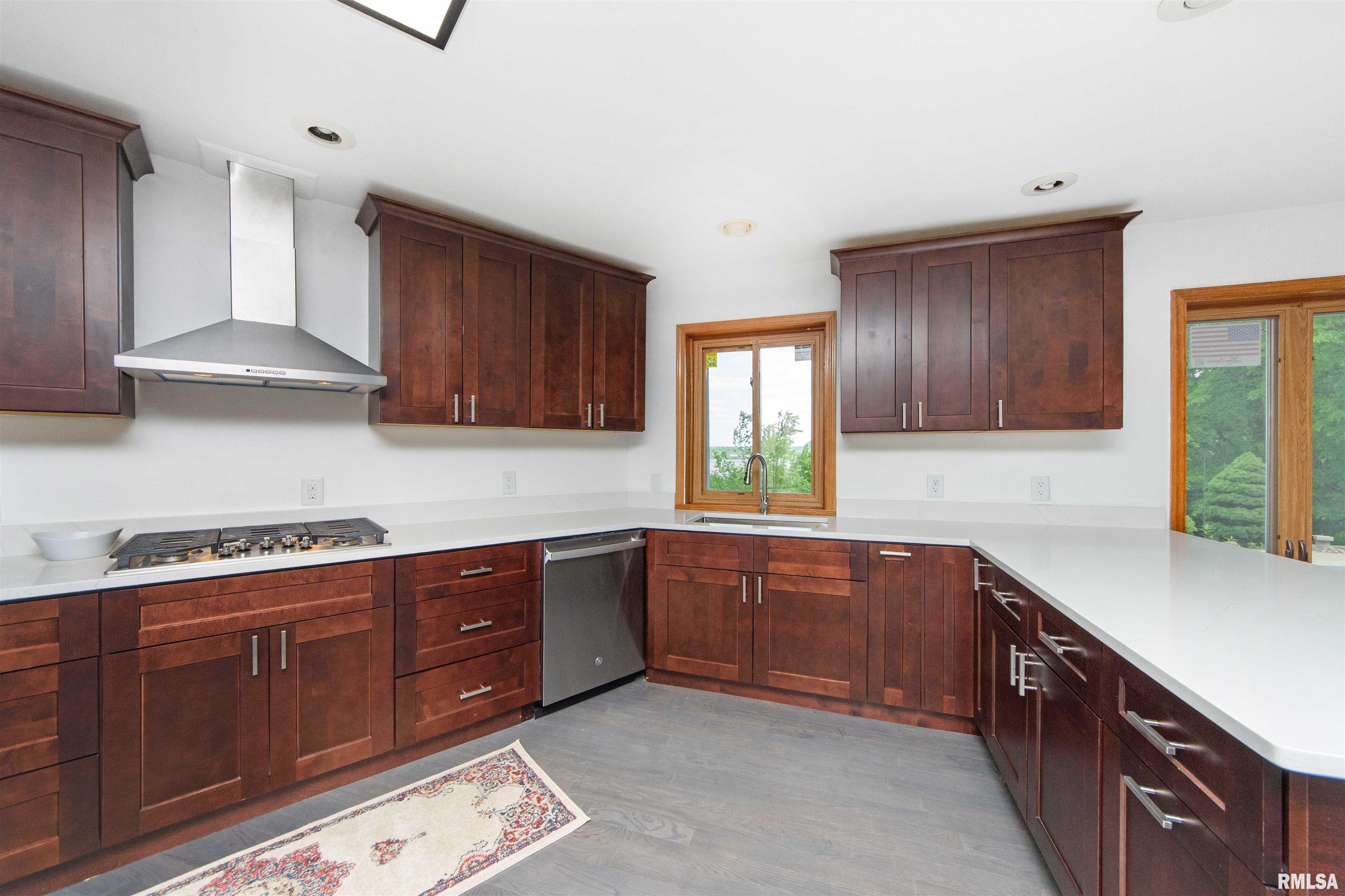 1045 Fondulac Drive, East Peoria, Illinois image 11