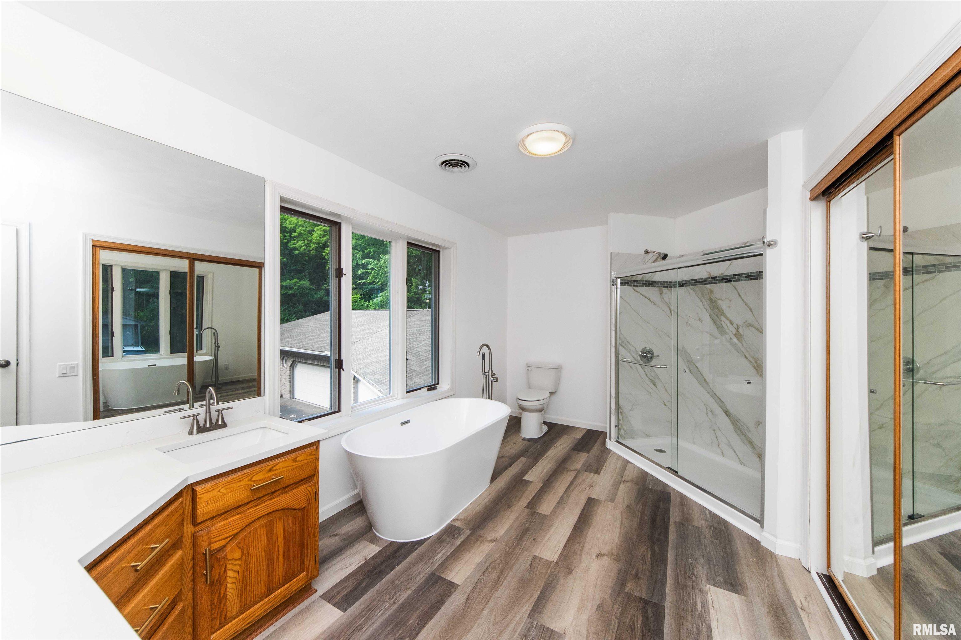 1045 Fondulac Drive, East Peoria, Illinois image 35