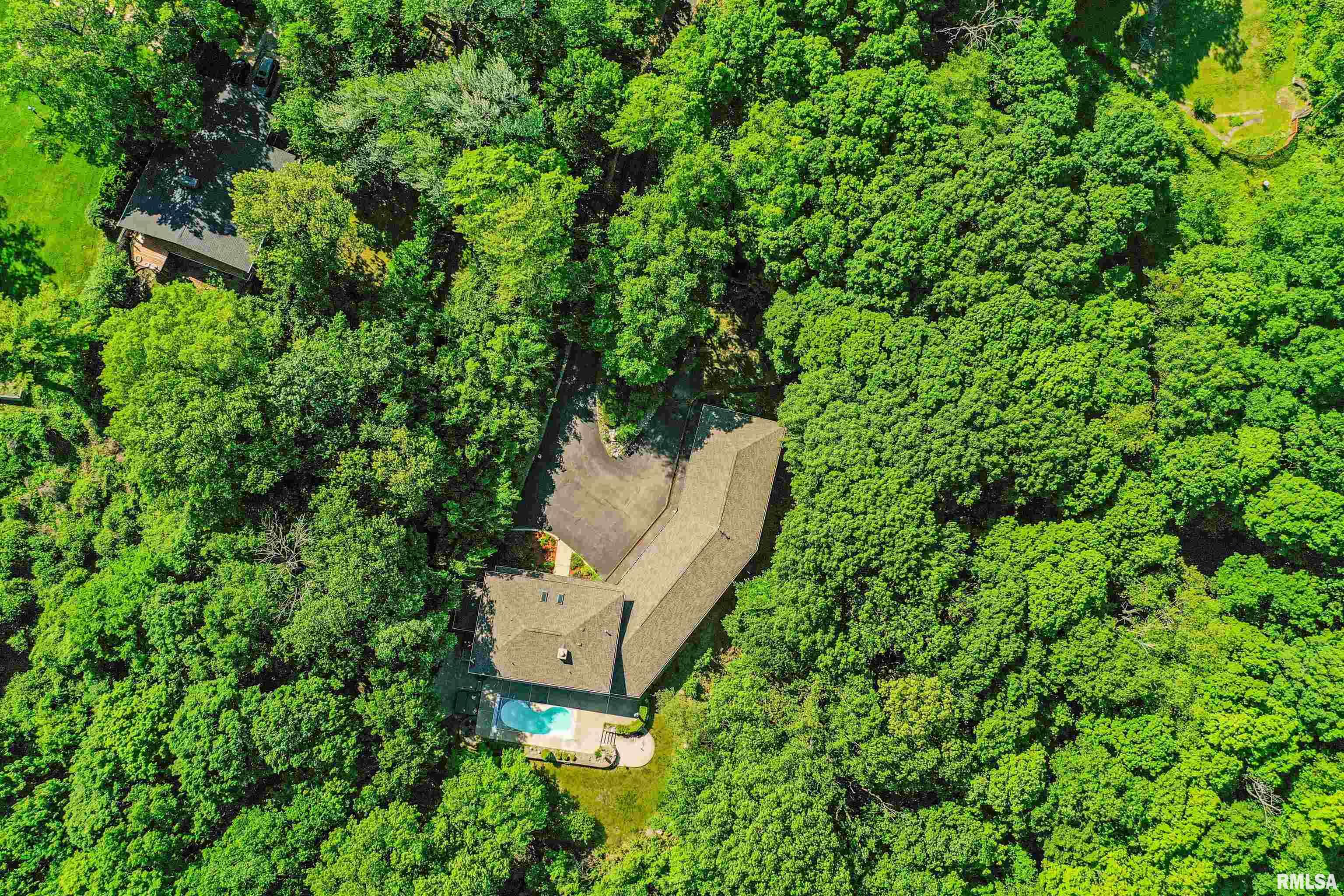 1045 Fondulac Drive, East Peoria, Illinois image 48