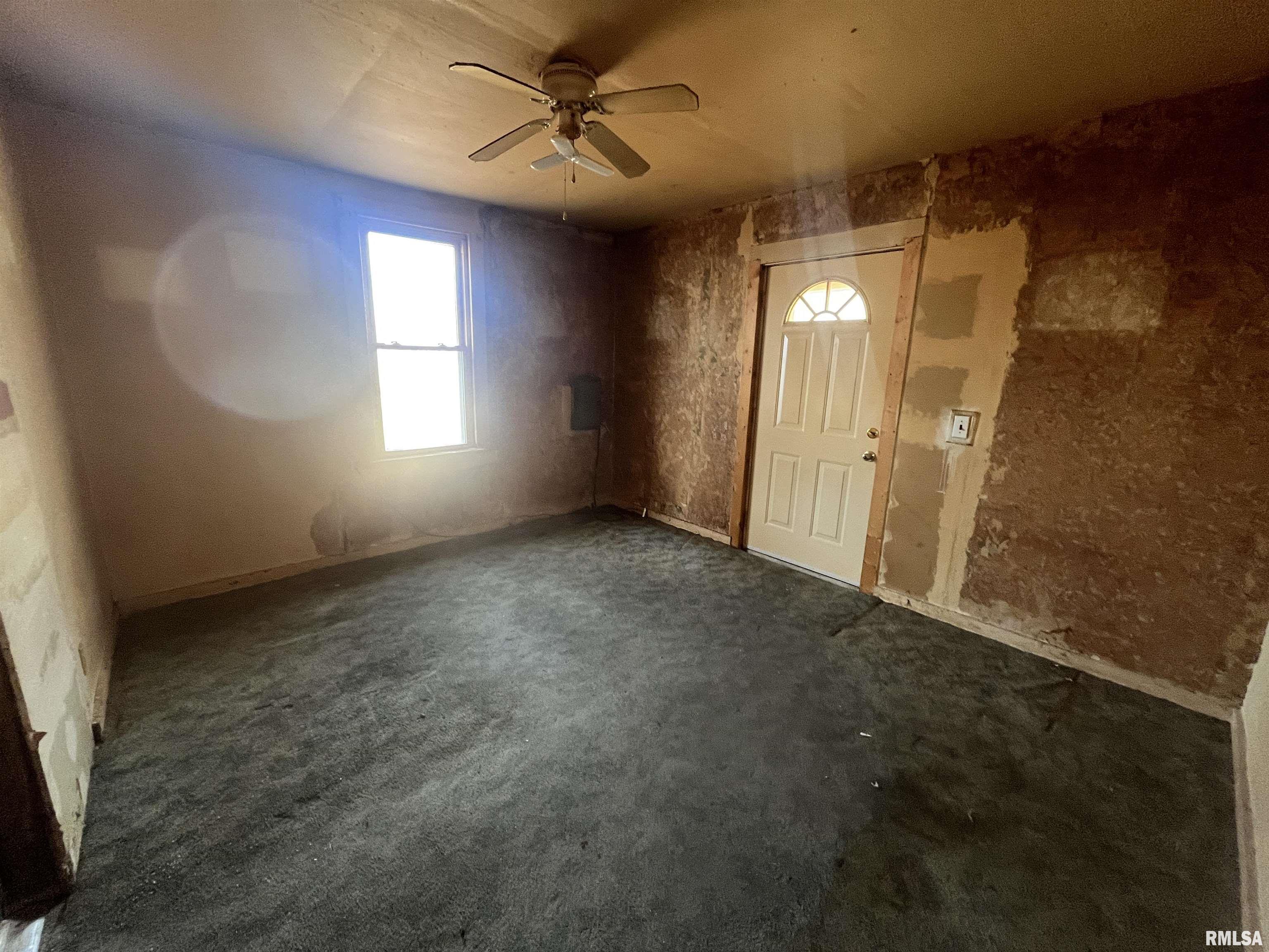 220 E Willard Street, Wataga, Illinois image 4